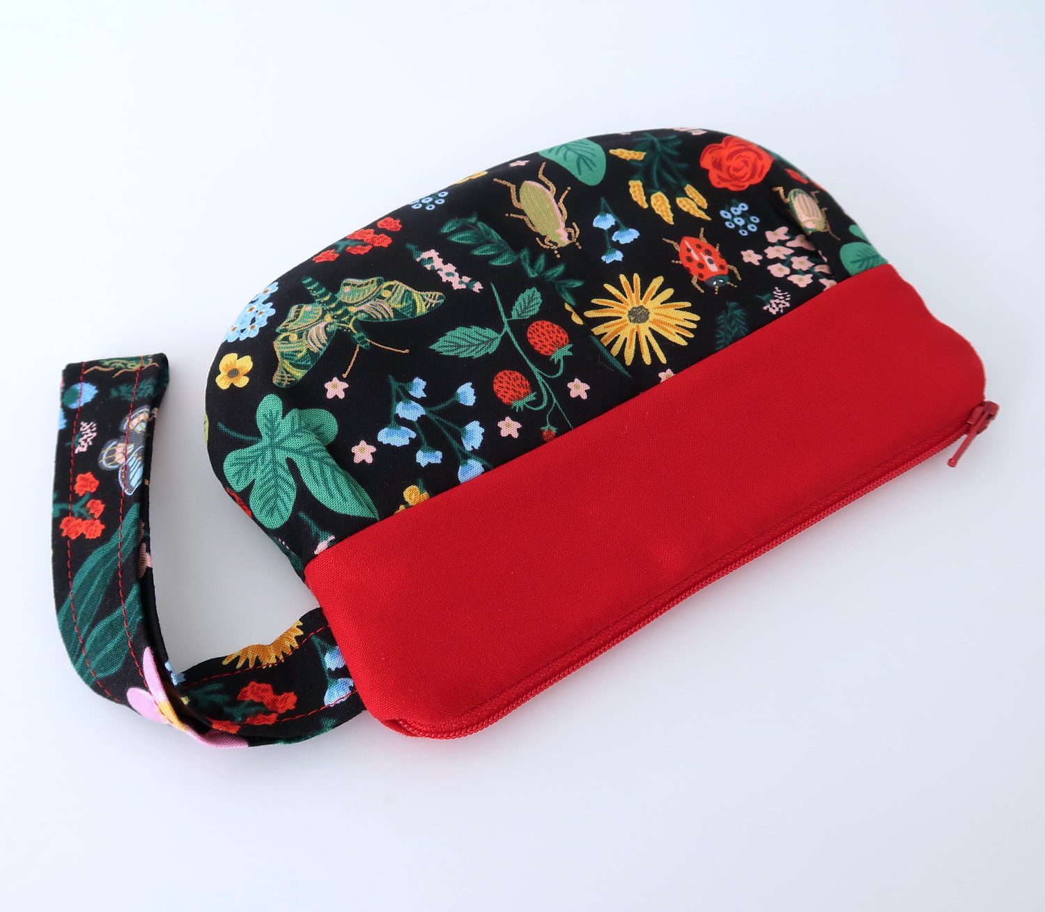 Pleated Wristlet – Bugs & Blooms on Black, photo 4 of 5