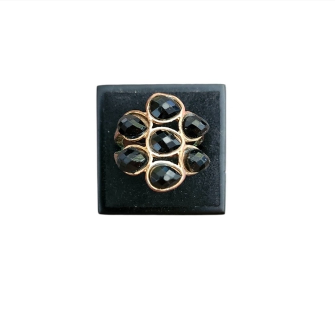 Size 7.5 Tarnished Bronze Toned Black Faceted Stone Cluster Ring