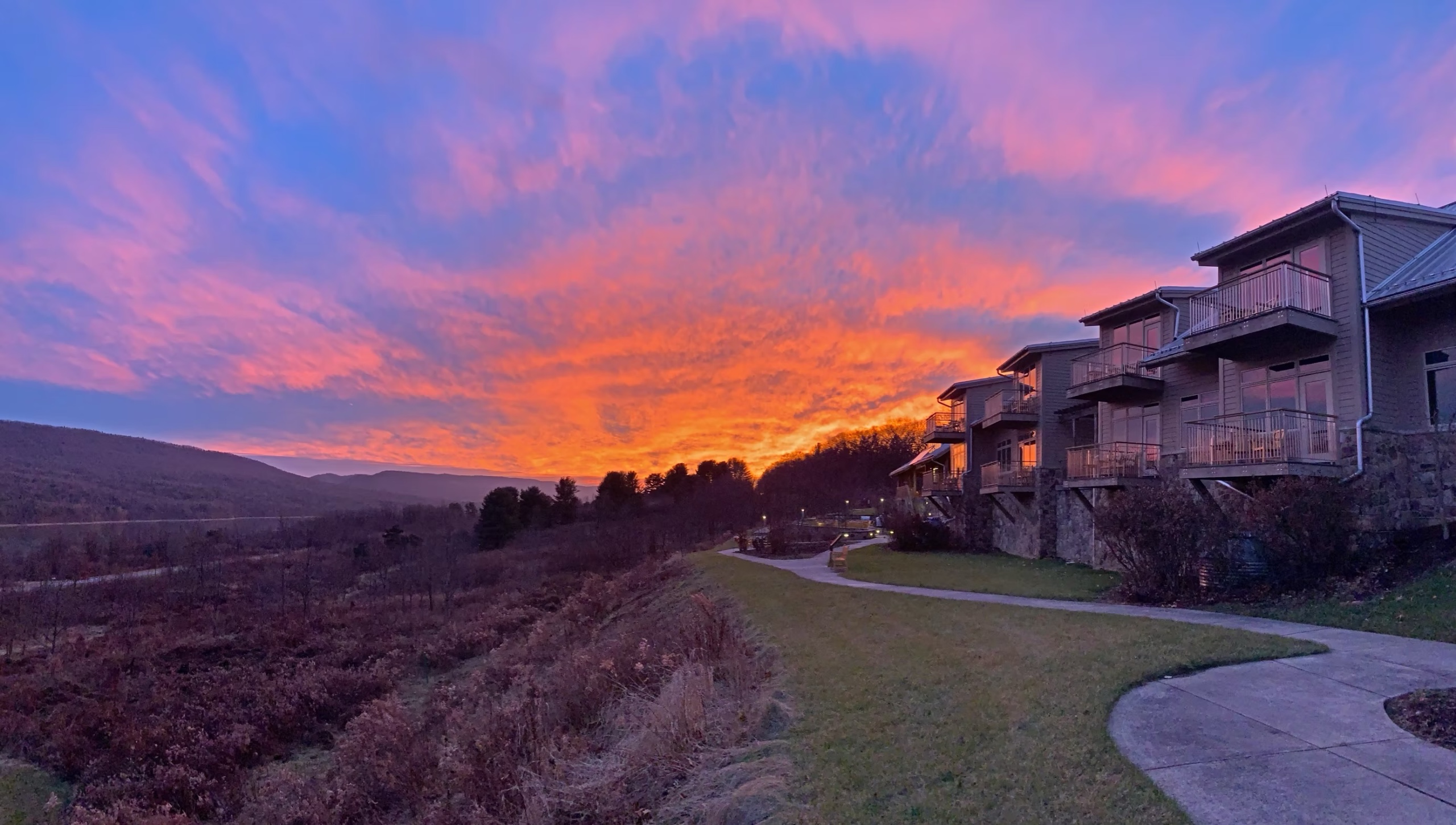 Shared Large Suite - Nature Inn/Bald Eagle August 28-30