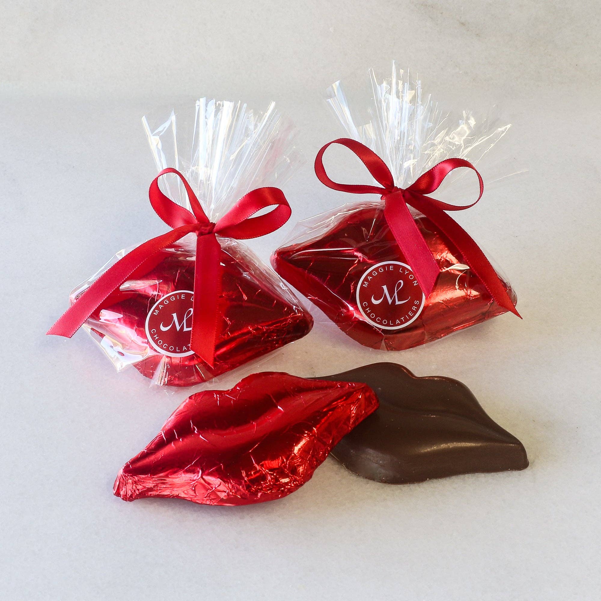 Valentine's 1.5oz Solid Milk Chocolate Lips