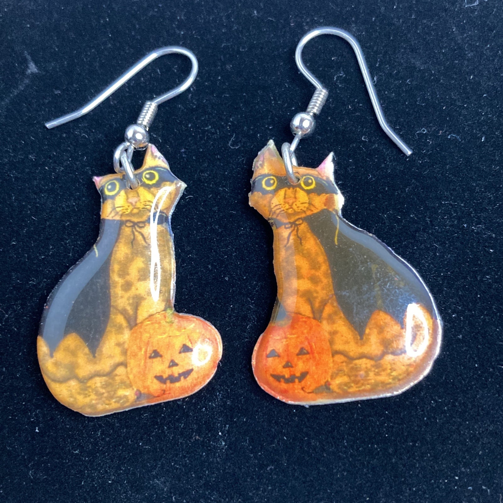 Vintage Halloween CAT with Mask Pumpkin Cape Earrings Dangle Drop Spooky