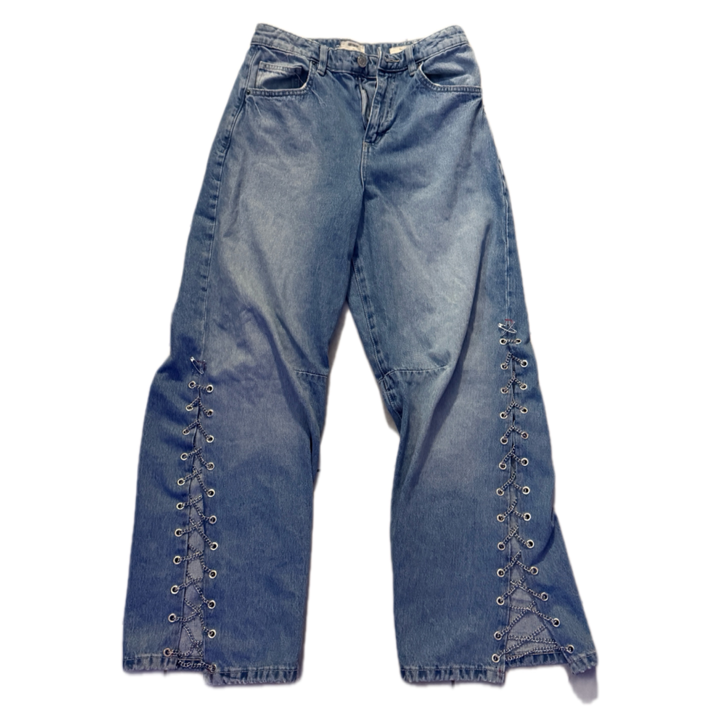 A(r)mor JEANS x Portal Pursuit