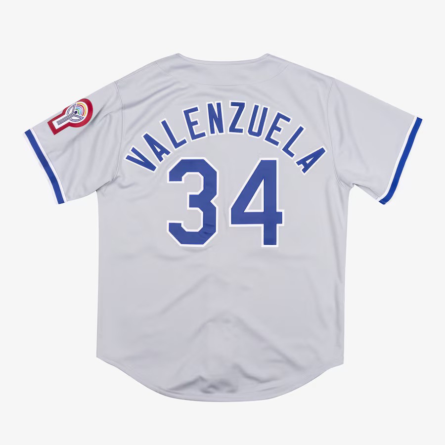 Los Angeles Dodgers 1981 Fernando Valenzuela Authentic Grey Road Jersey