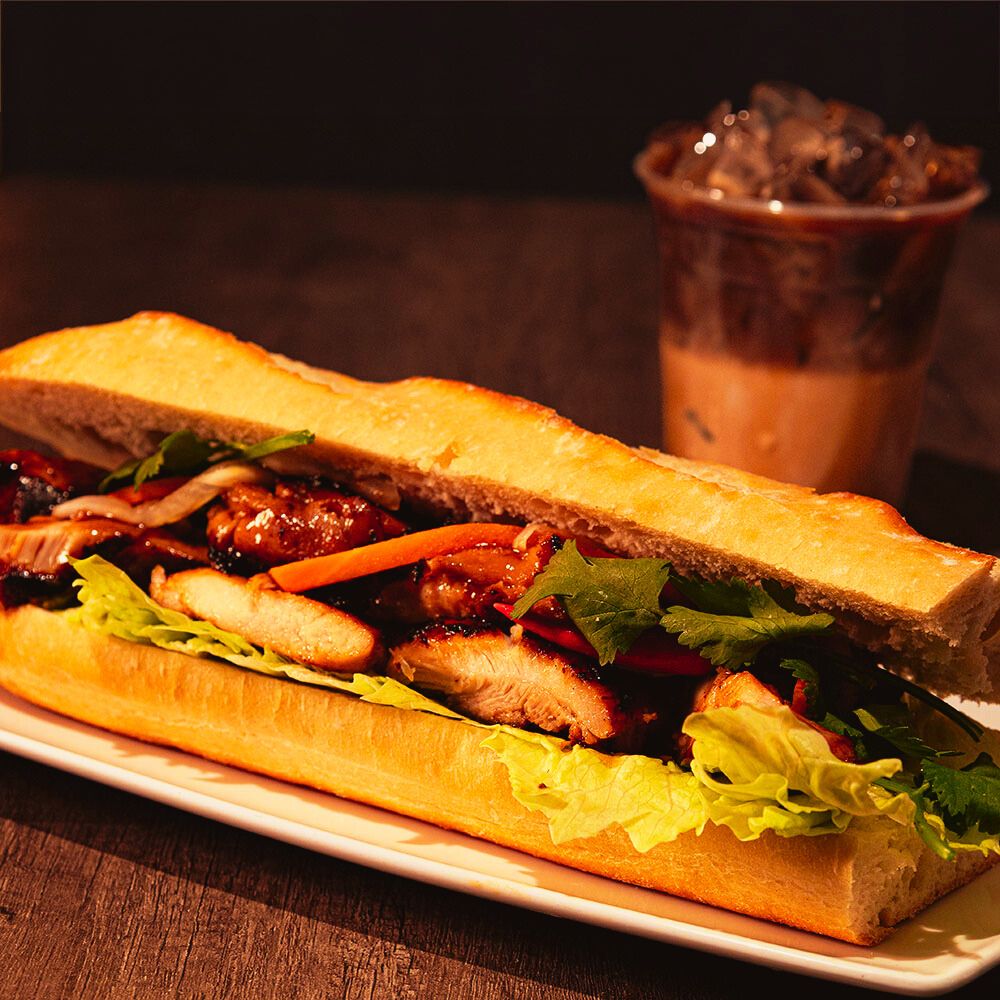BM4-Grilled Chicken Banh Mi | Bánh Mì Gà Nướng