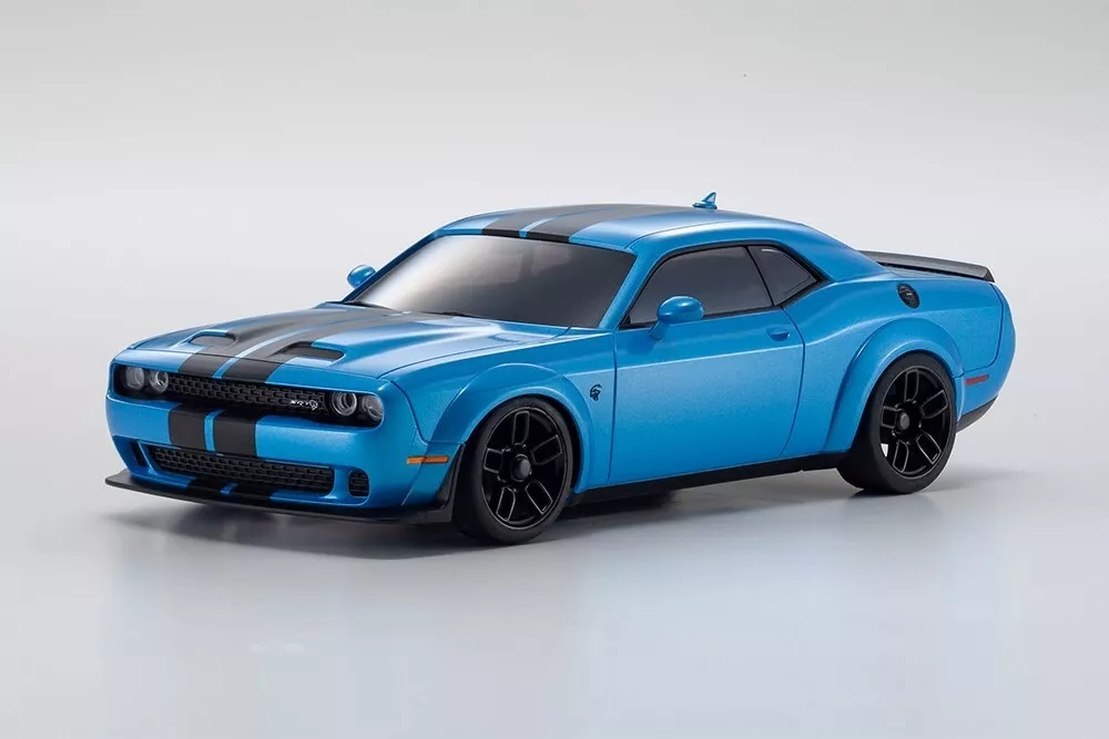 Kyosho 32521BL Dodge Challenger SRT