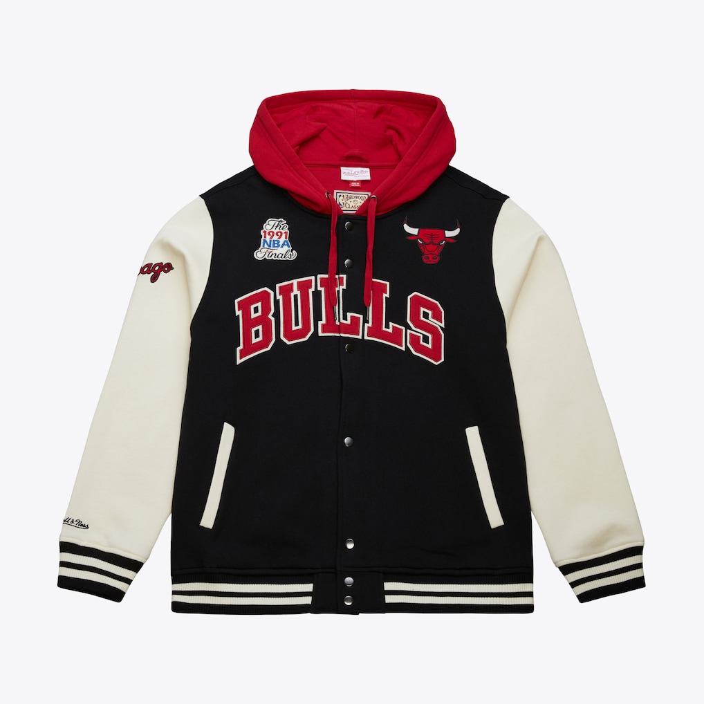 Chicago Bulls Courtside Button Down Mitchell and Ness Hooded Fleece Jacket