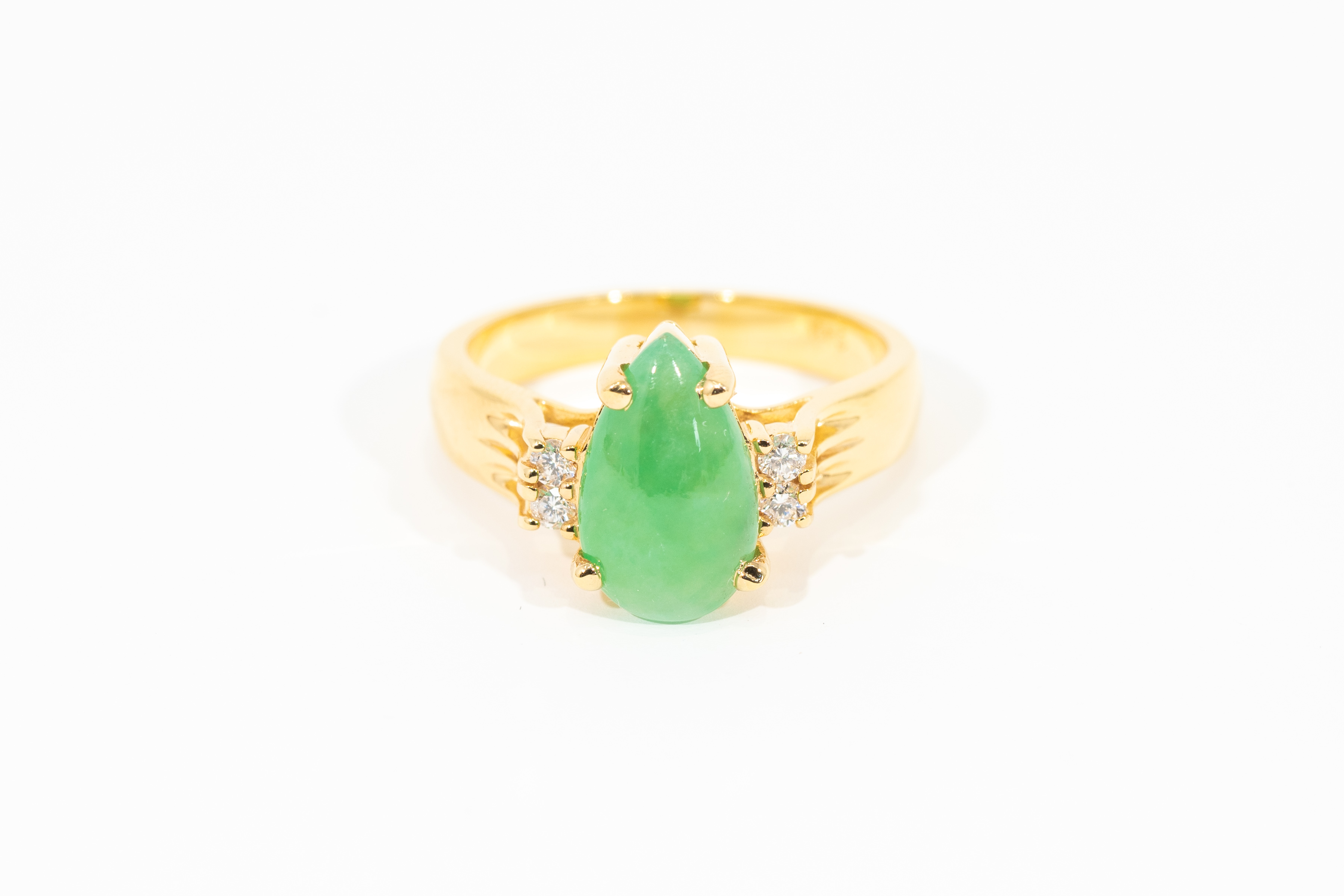 Green Teardrop 14K Yellow Gold Green Jade Ring