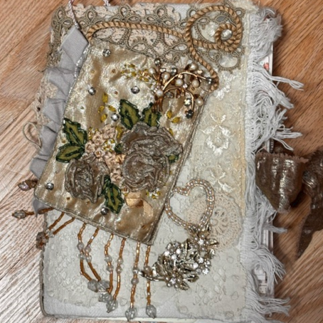 Creating a Vintage Booklet