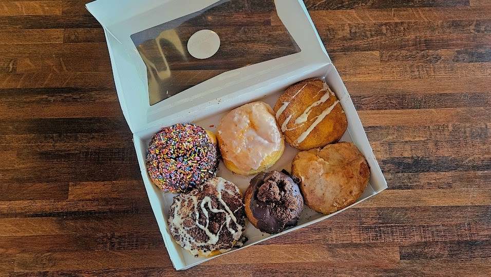 Kindler (1/2 Dozen Unfilled)