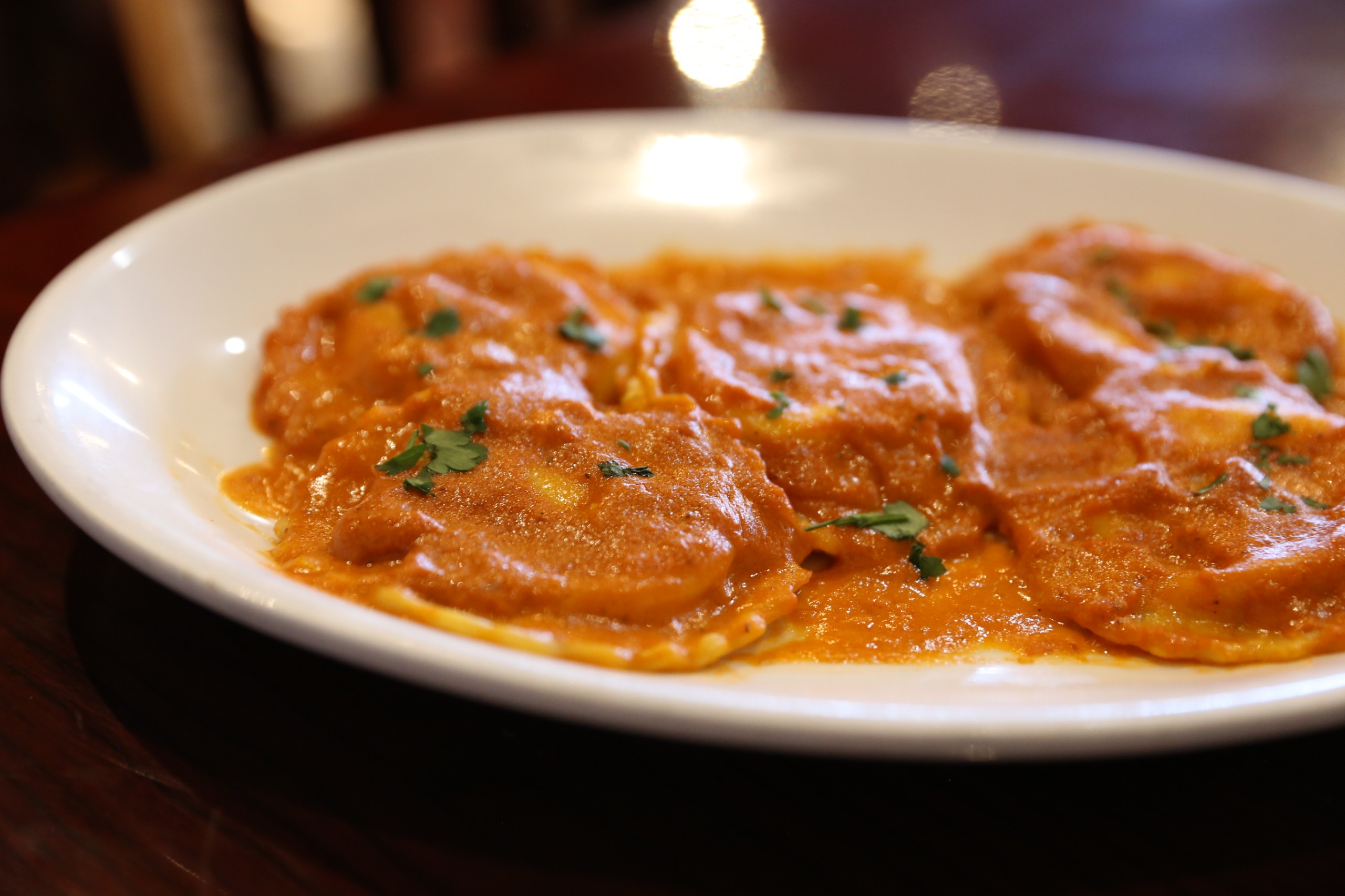 Ravioli in Salsa Cremosa - Express Lunch