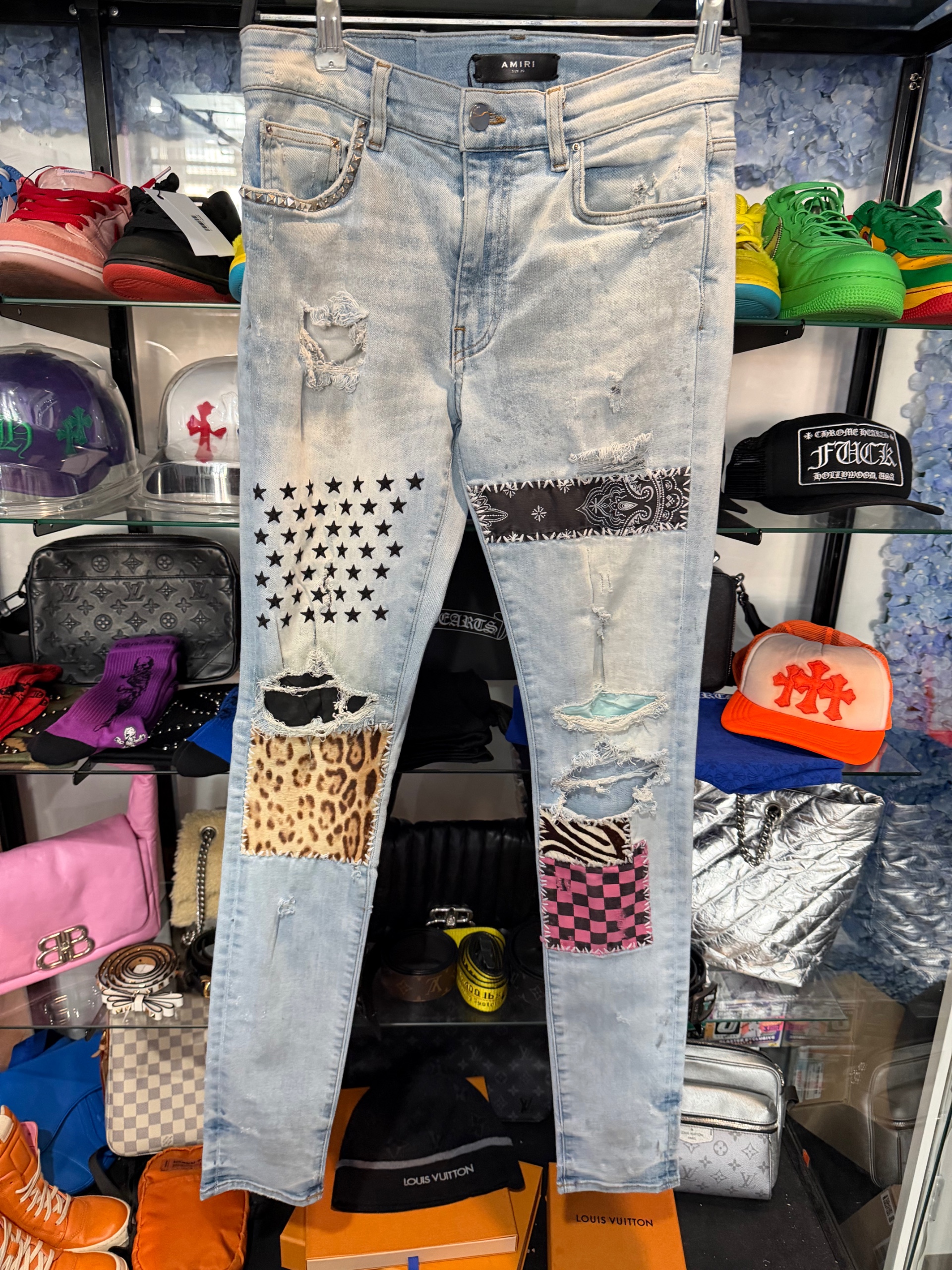 Amiri Indigo Light Wash Denim Distressed Art Patch Jeans ( USED )