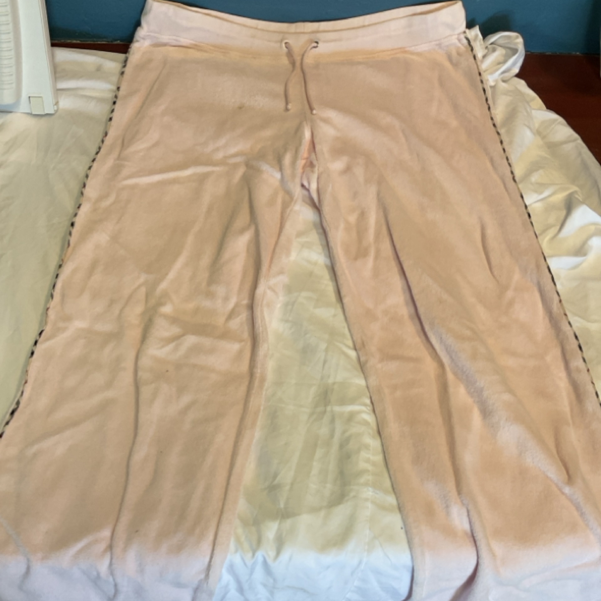 Burberry Pink Pants (Large)