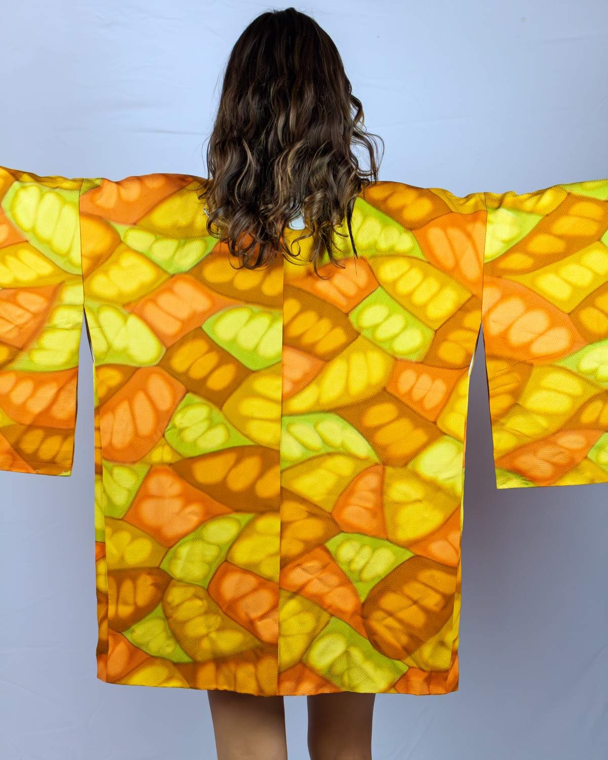 Sunbeam Frequency Kimono