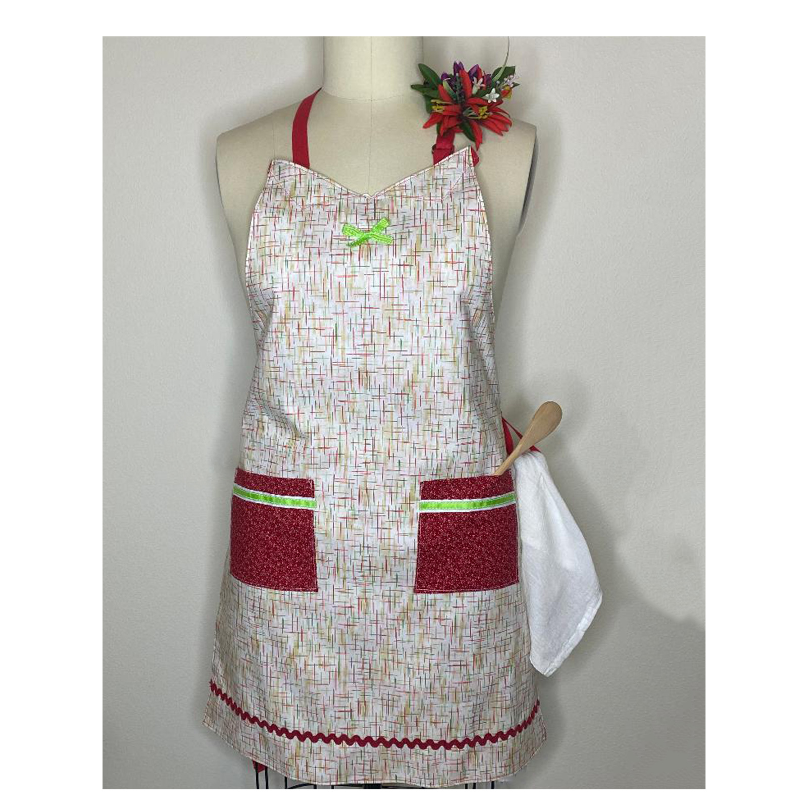 Big Santa Heads Reversible Apron