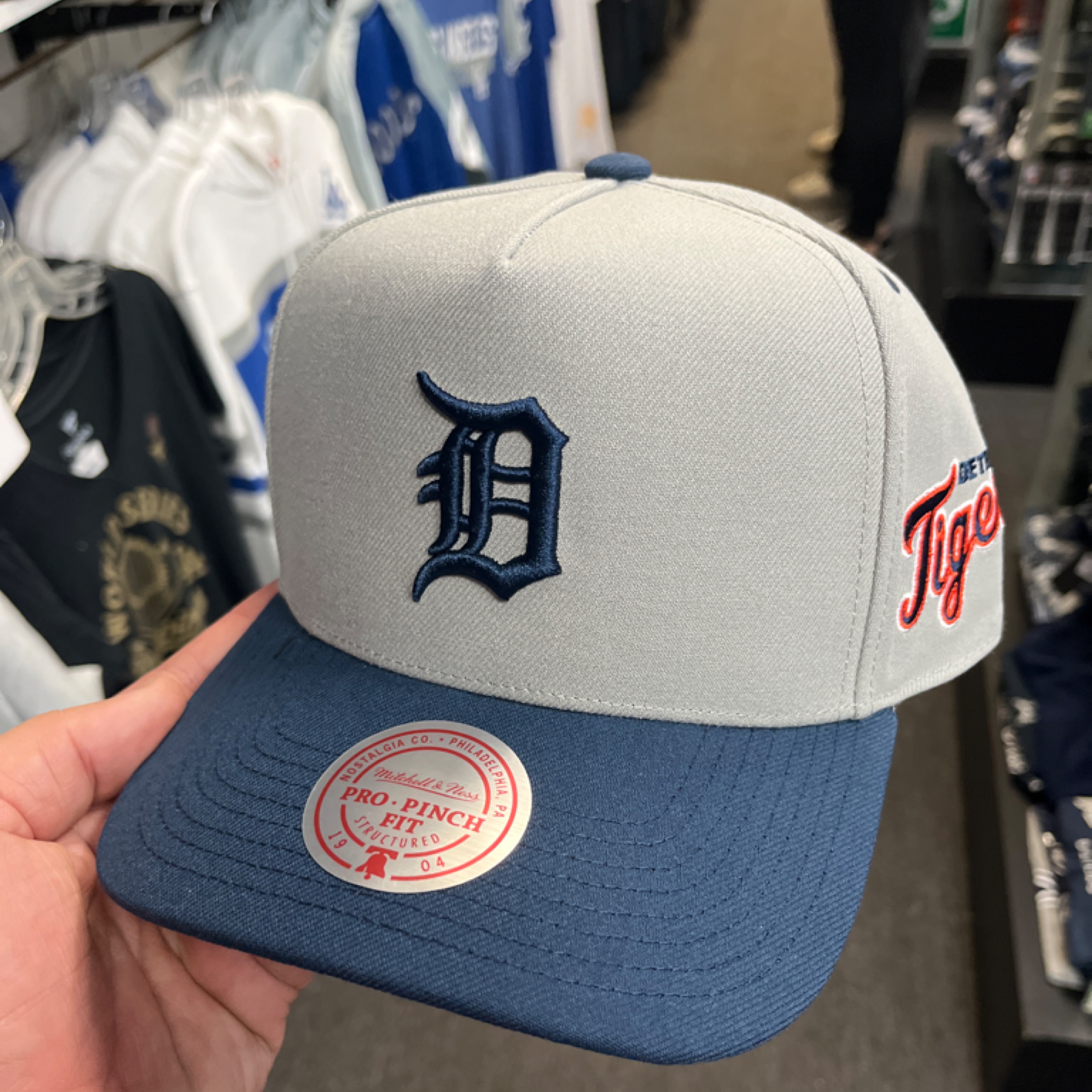 Detroit Tigers Legendary Mitchell and Ness Away Pro Snapback Hat