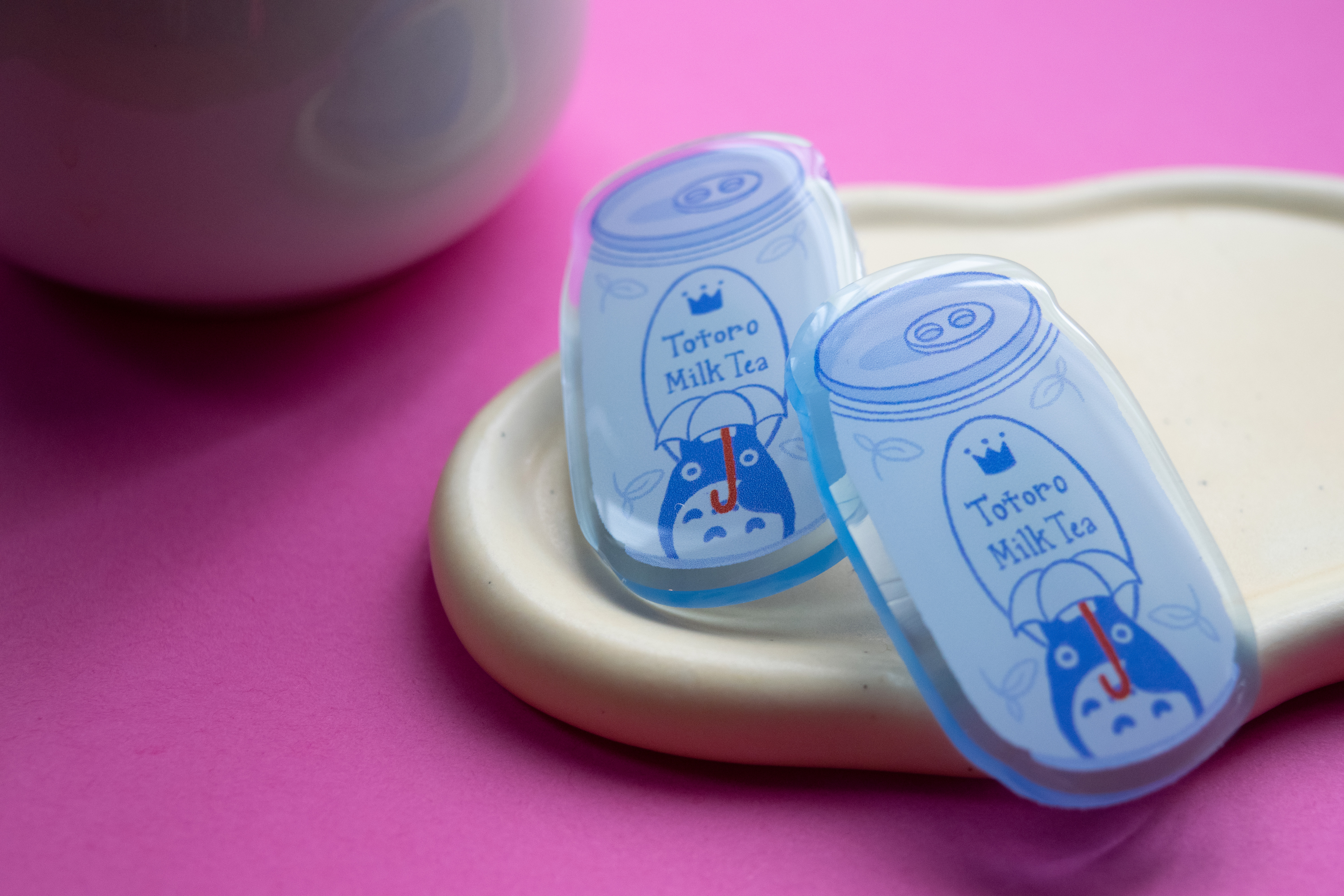 P4. Totoro Milk Tea Pin