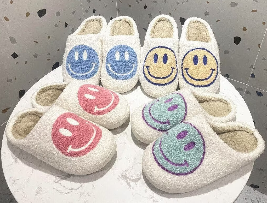 Smiley Face Slipper/Strawberry/Rainbow