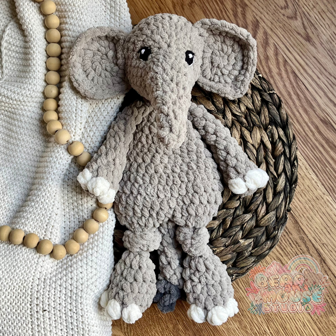Elephant Knotted Snuggler preview image
