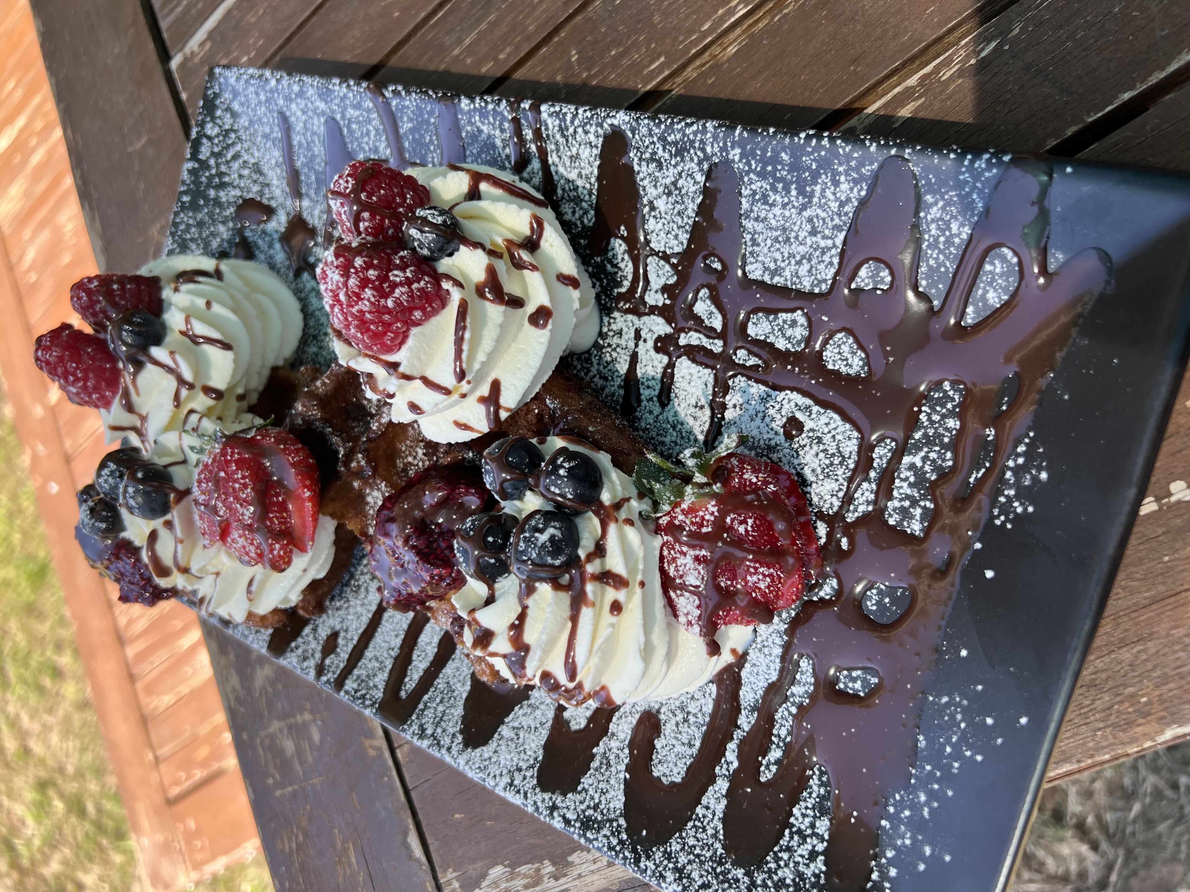 Waffle with Forest Fruits