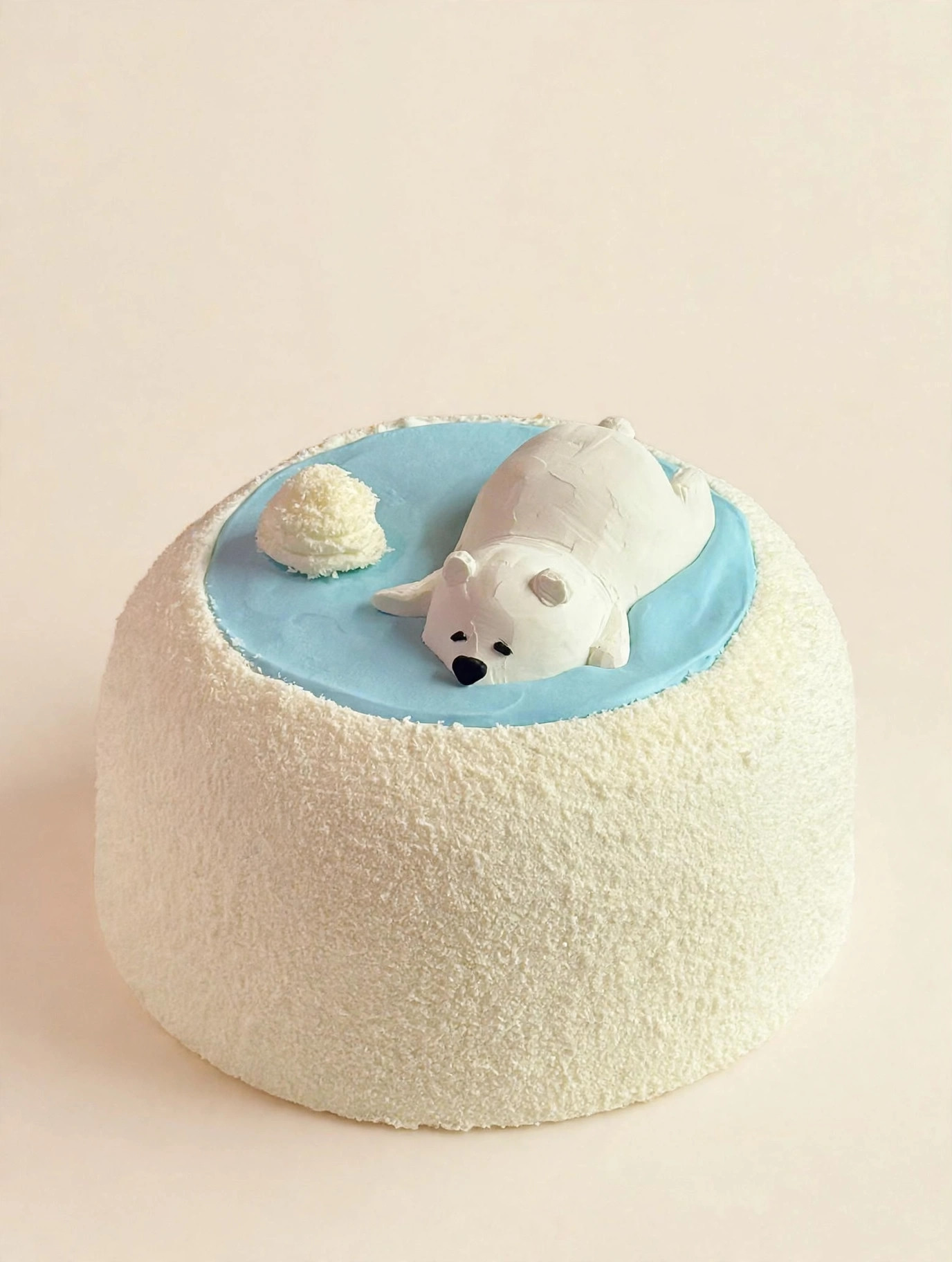 Snowy Polar Bear Cake — HoneyMe Bakery, Bellevue