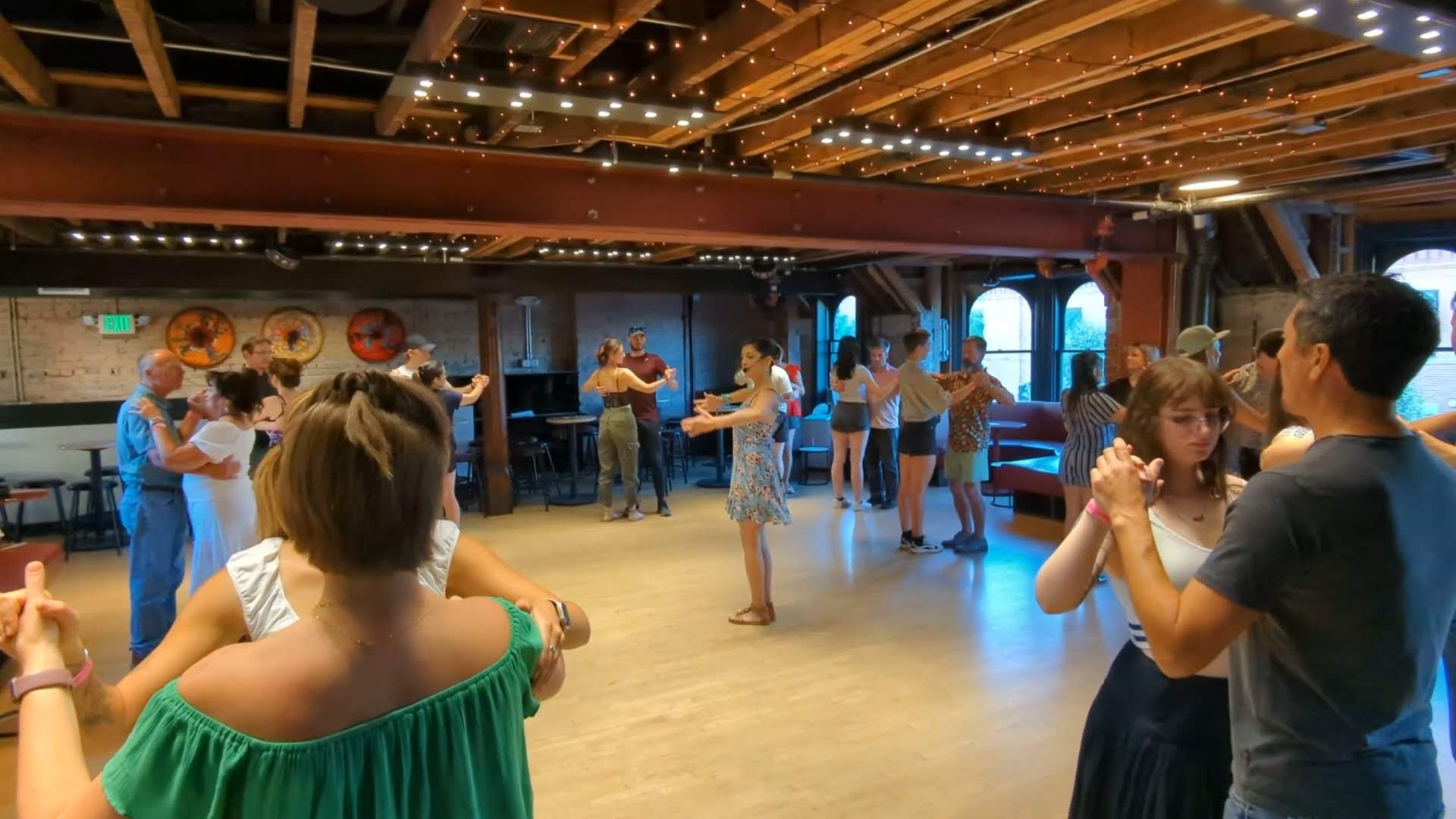 Feb 6, 2026 | Lesson by Natalie & Social Dancing w/DJ Saya