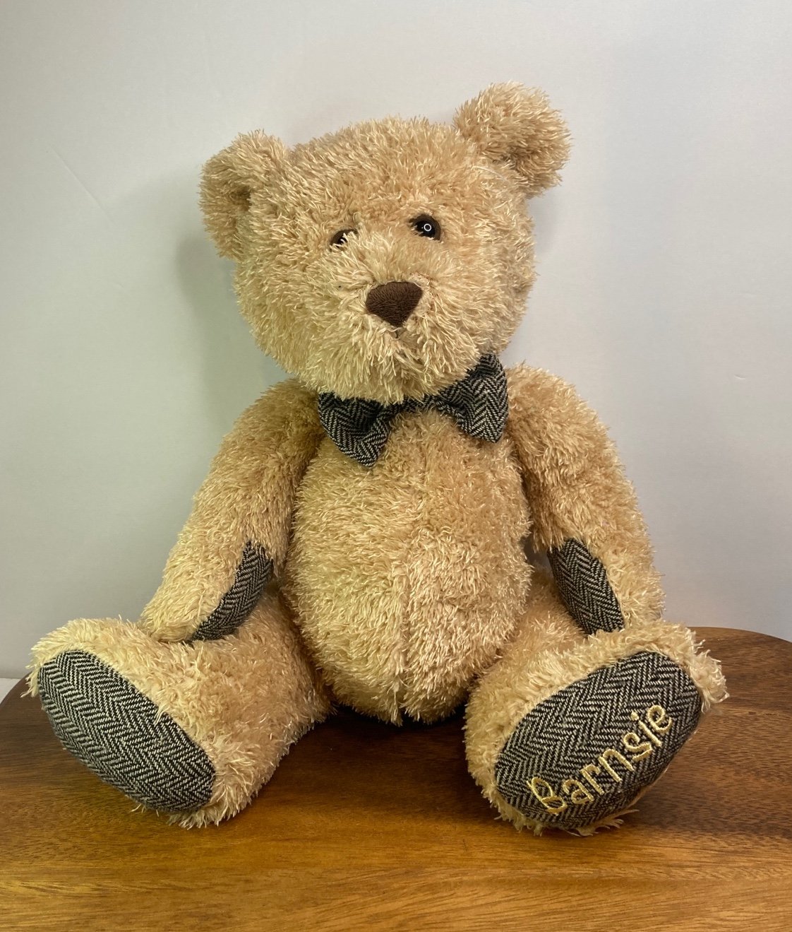Barnsie Barnes and Noble Teddy Bear Plush 11" Stuffed Animal
