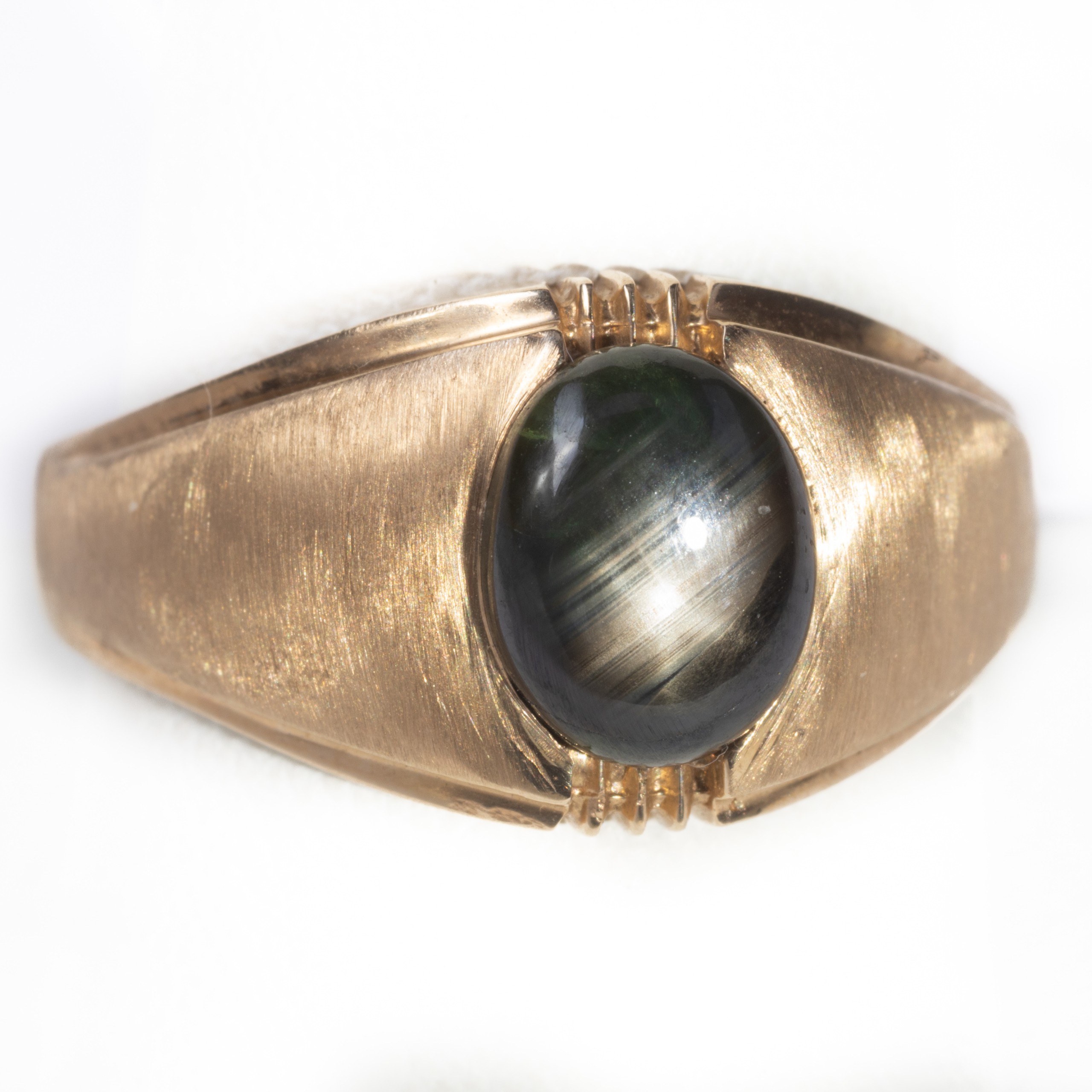 Art Deco Style Black Star Sapphire and 14 KT Yellow Gold Ring