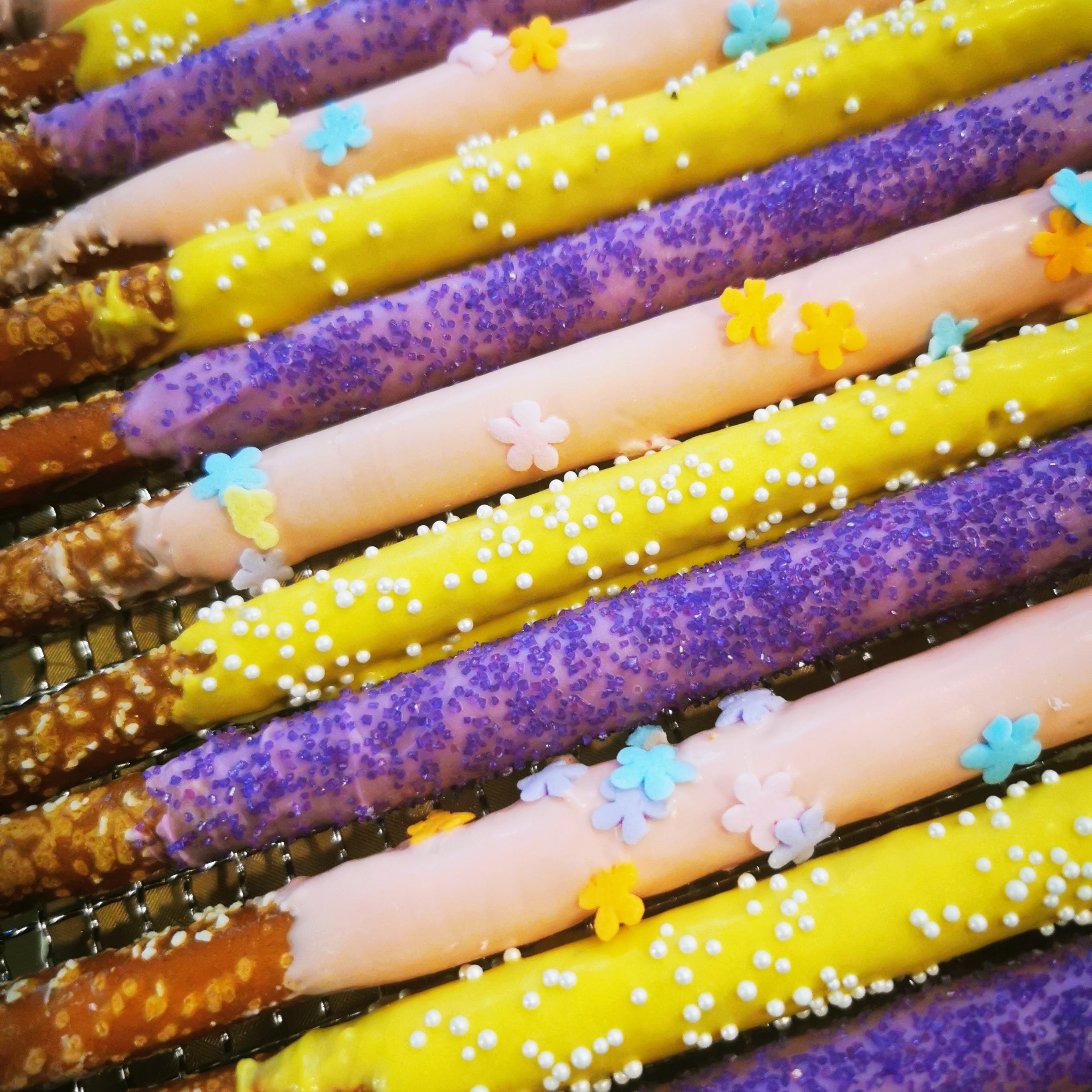 Dipped Pretzel - Dozen