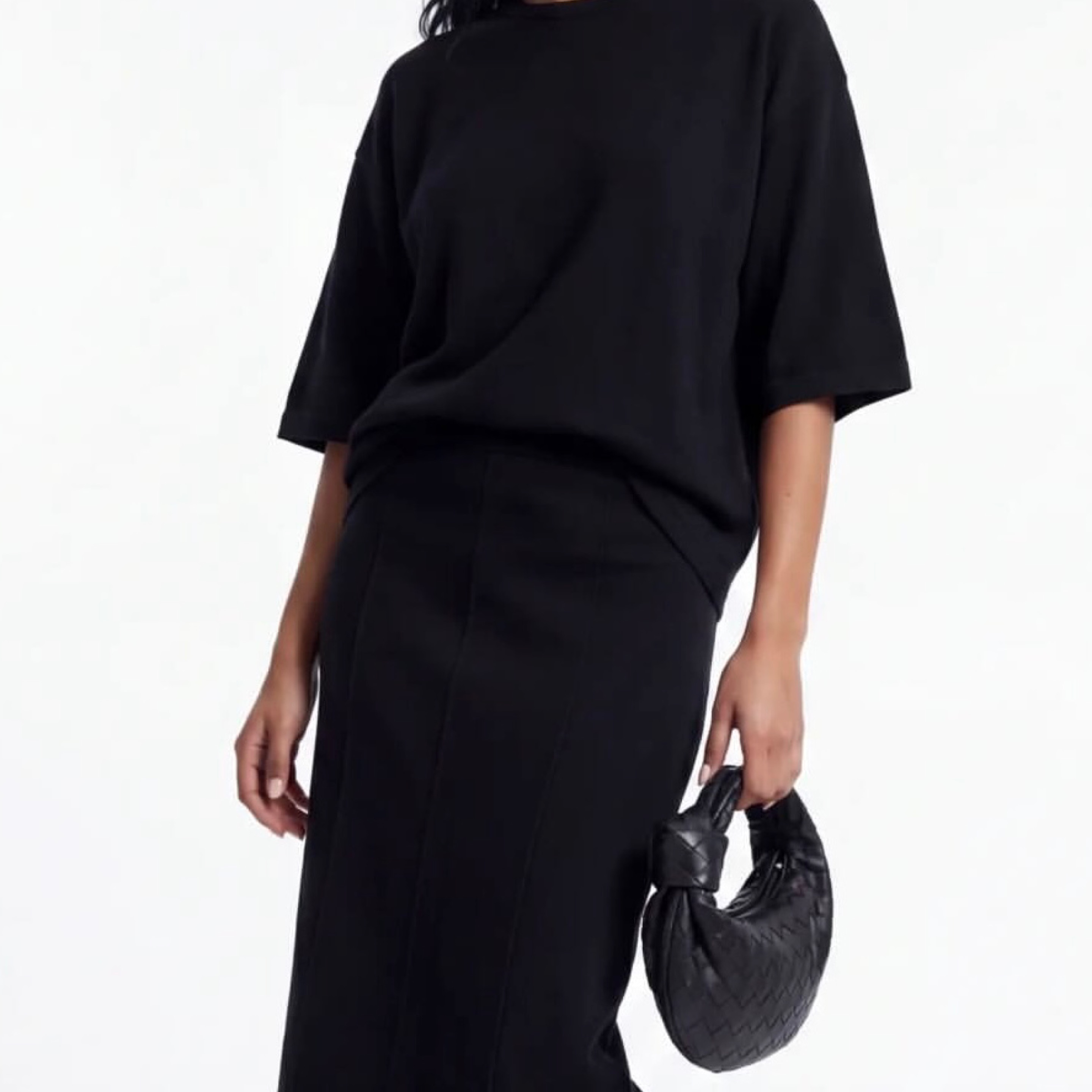 2 Piece Fitted with Back Pocket in Black — product photo