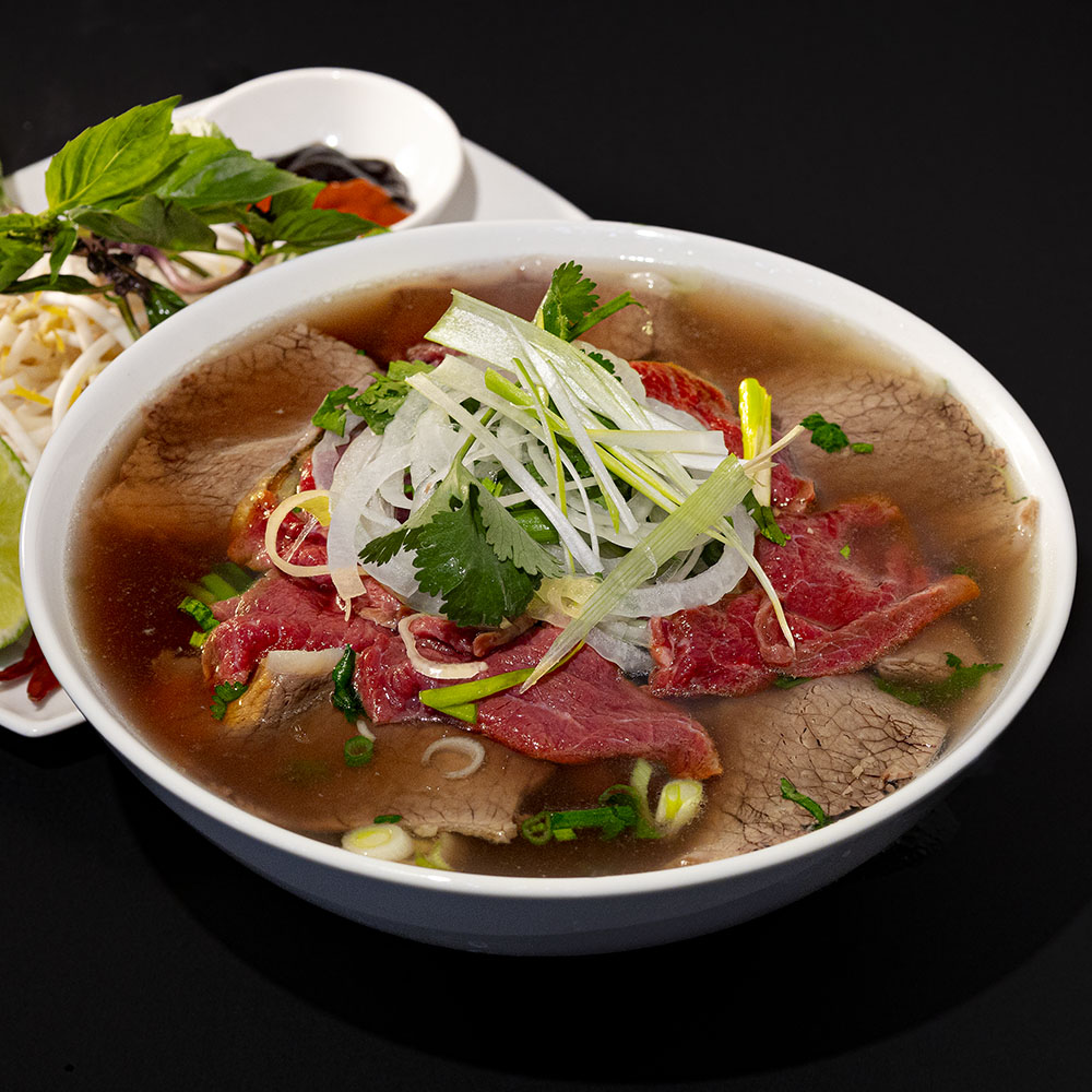 PHO5-Rare Beef & Beef Brisket Noodle Soup | Phở Tái Nạm