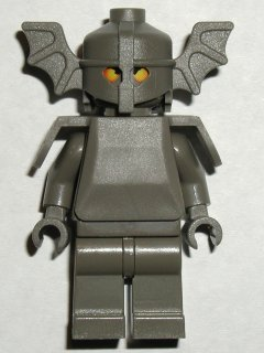 adv045 Dragon Fortress Guardian - Bat Helmet, Armor