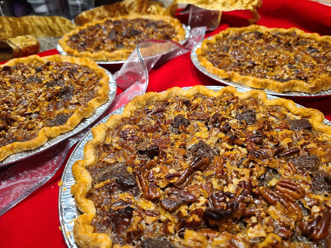 Photo of Chocolate Pecan Pie 9"