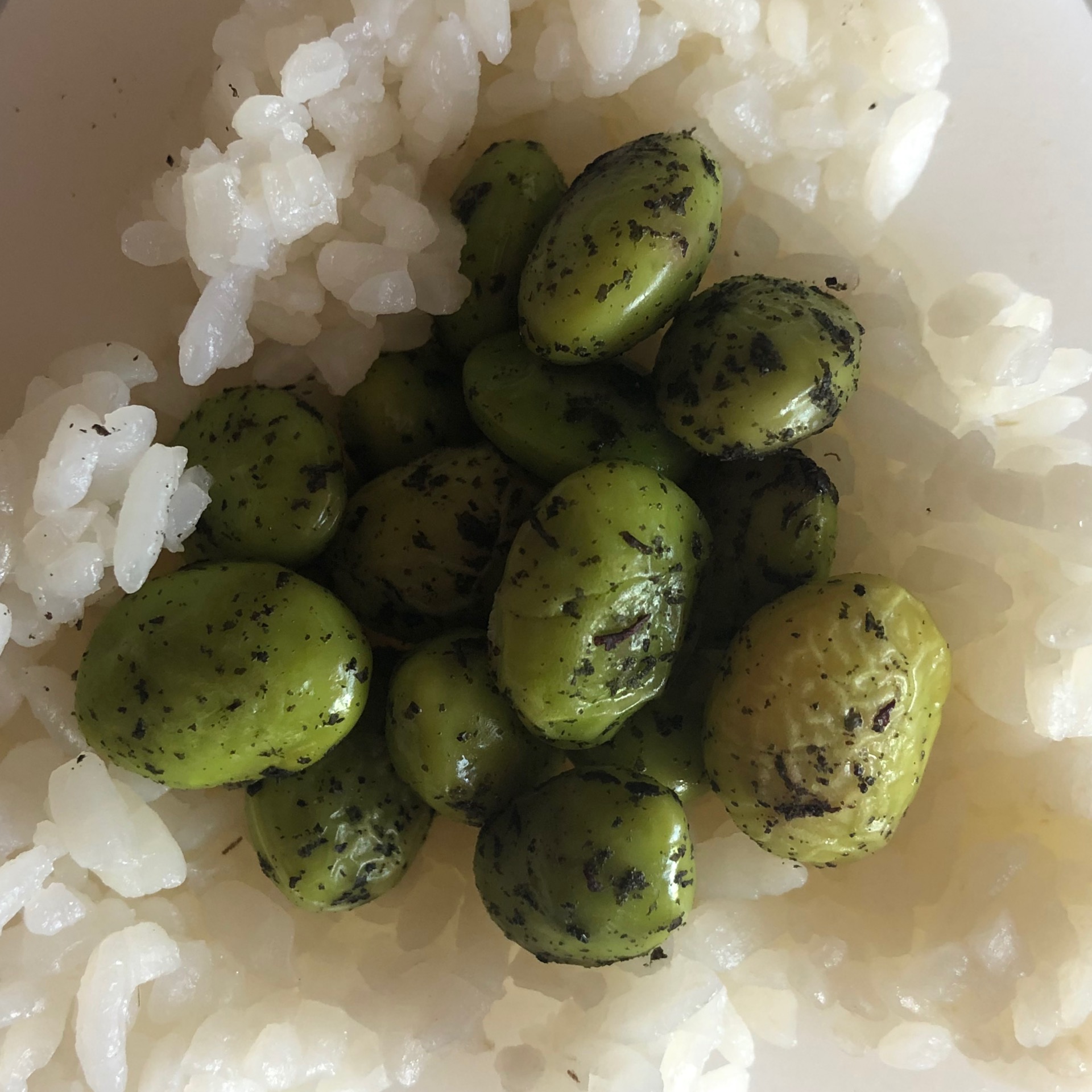 Omusubi of the Month / Edamame & Yukari