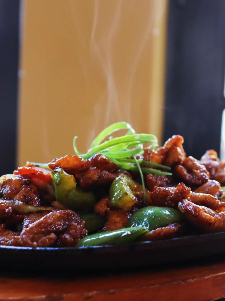 Flame Dance - (Thai Sizzle Chilli with Tofu, Beef or Chicken)