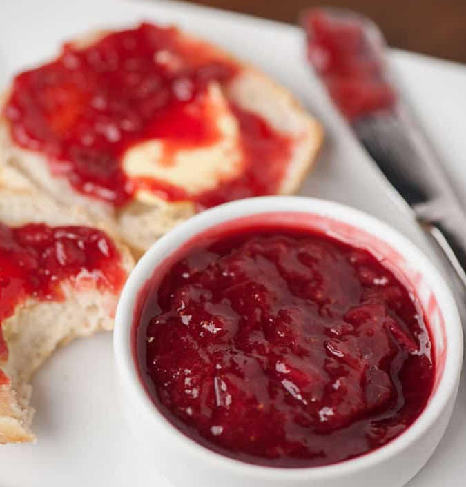 Jam - Strawberry Rhubarb (Half Pint)