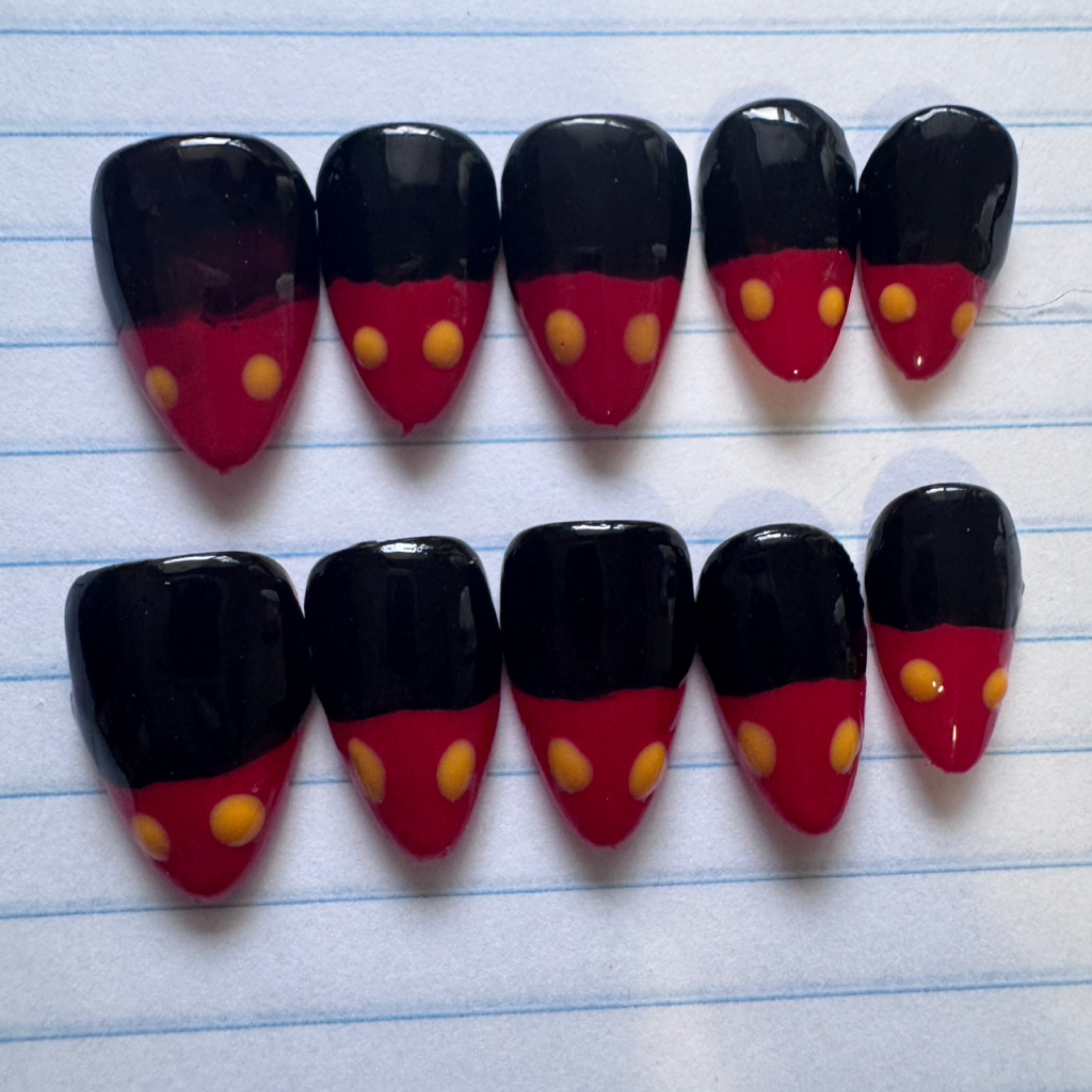 Micky mouse hand-painted nail set