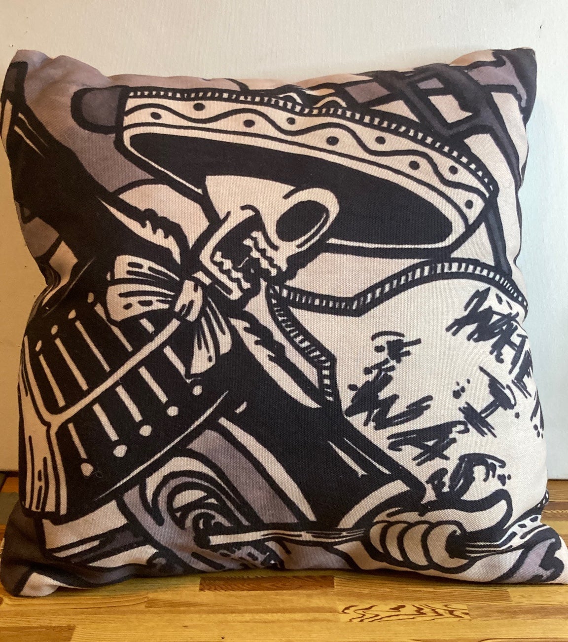 Dia de Los Muertos Throw Pillow