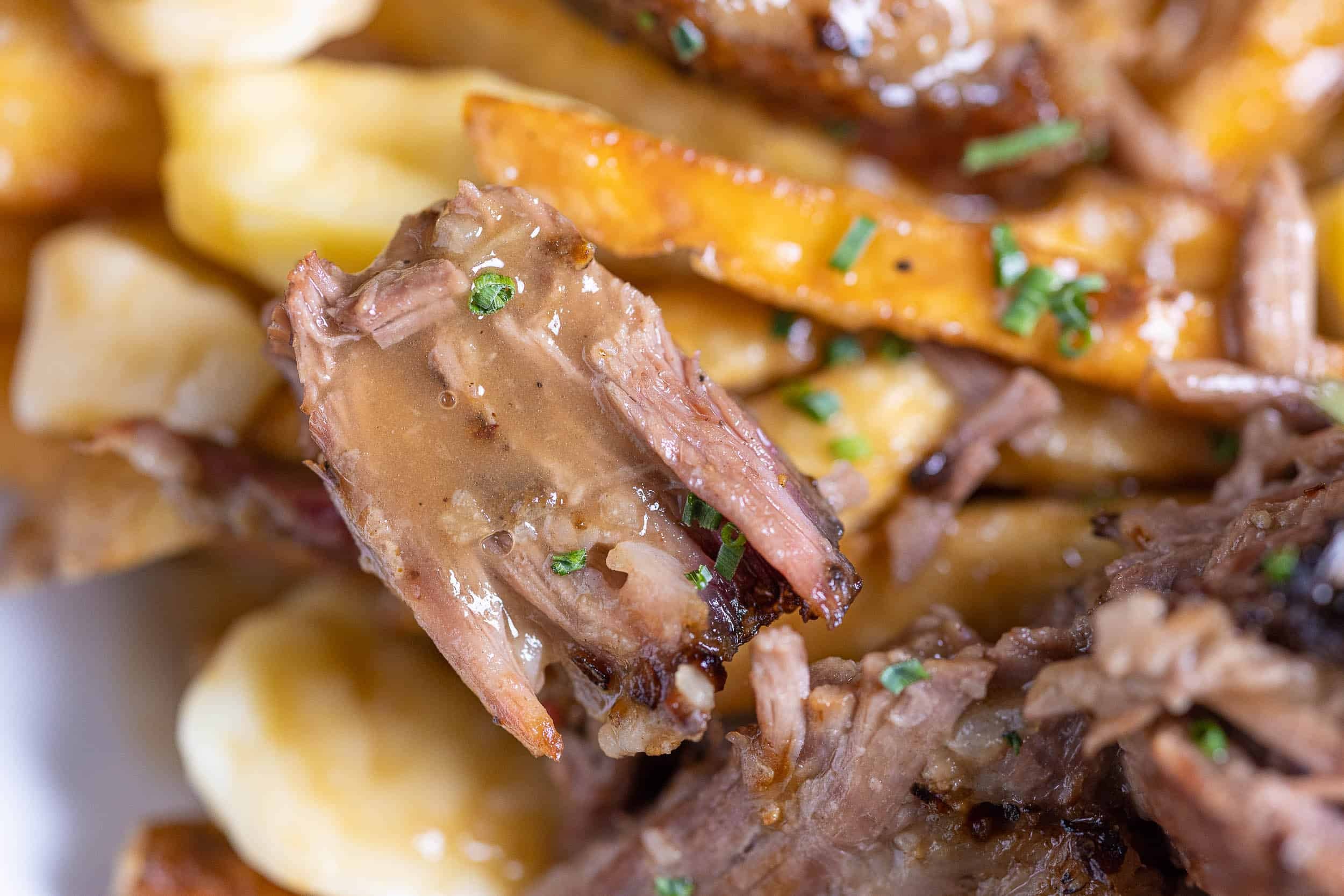 Brisket poutine