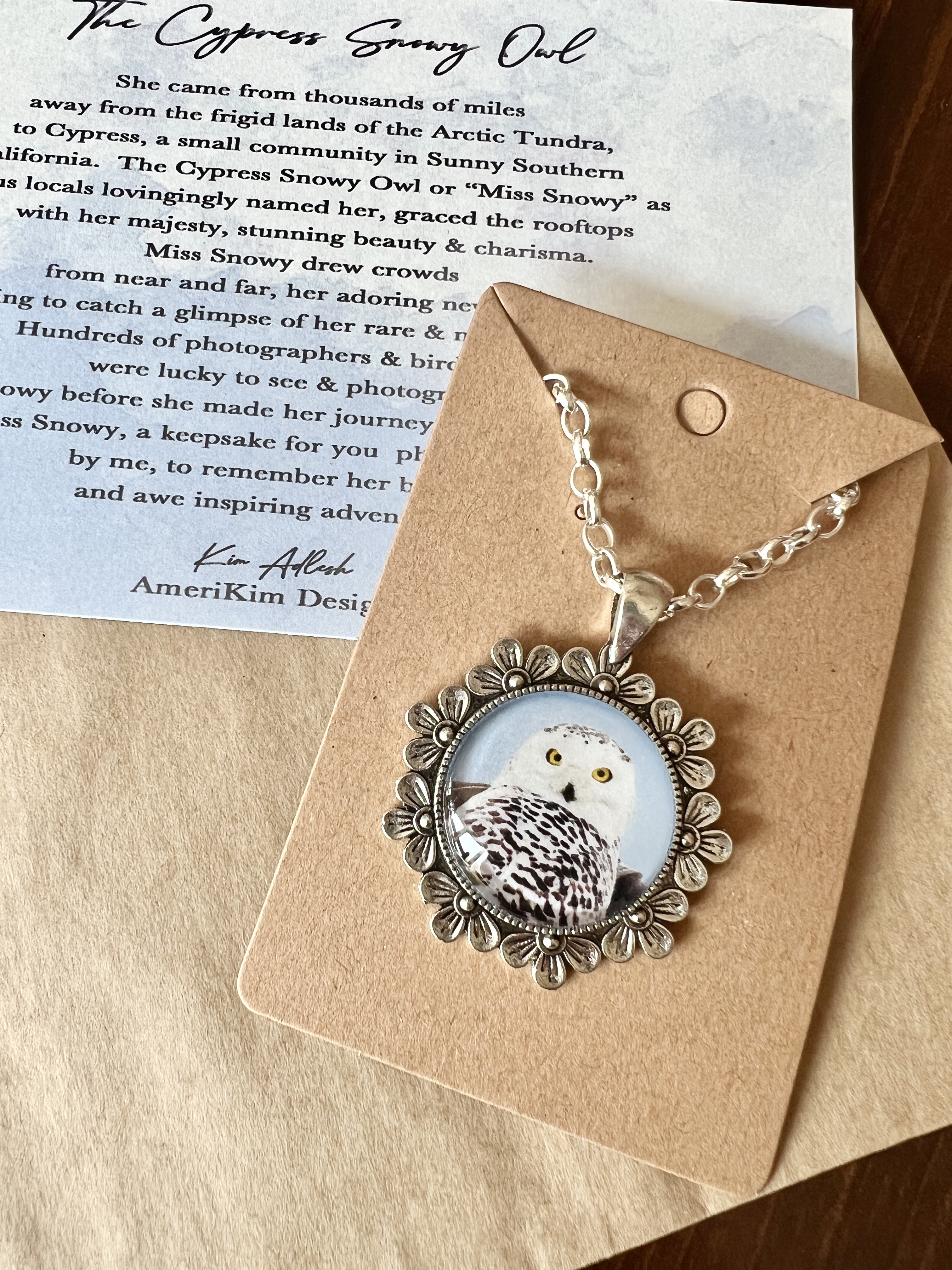 Cypress Snowy Owl Keepsake Photo Pendant Necklace- Silver Tone Flower Petal