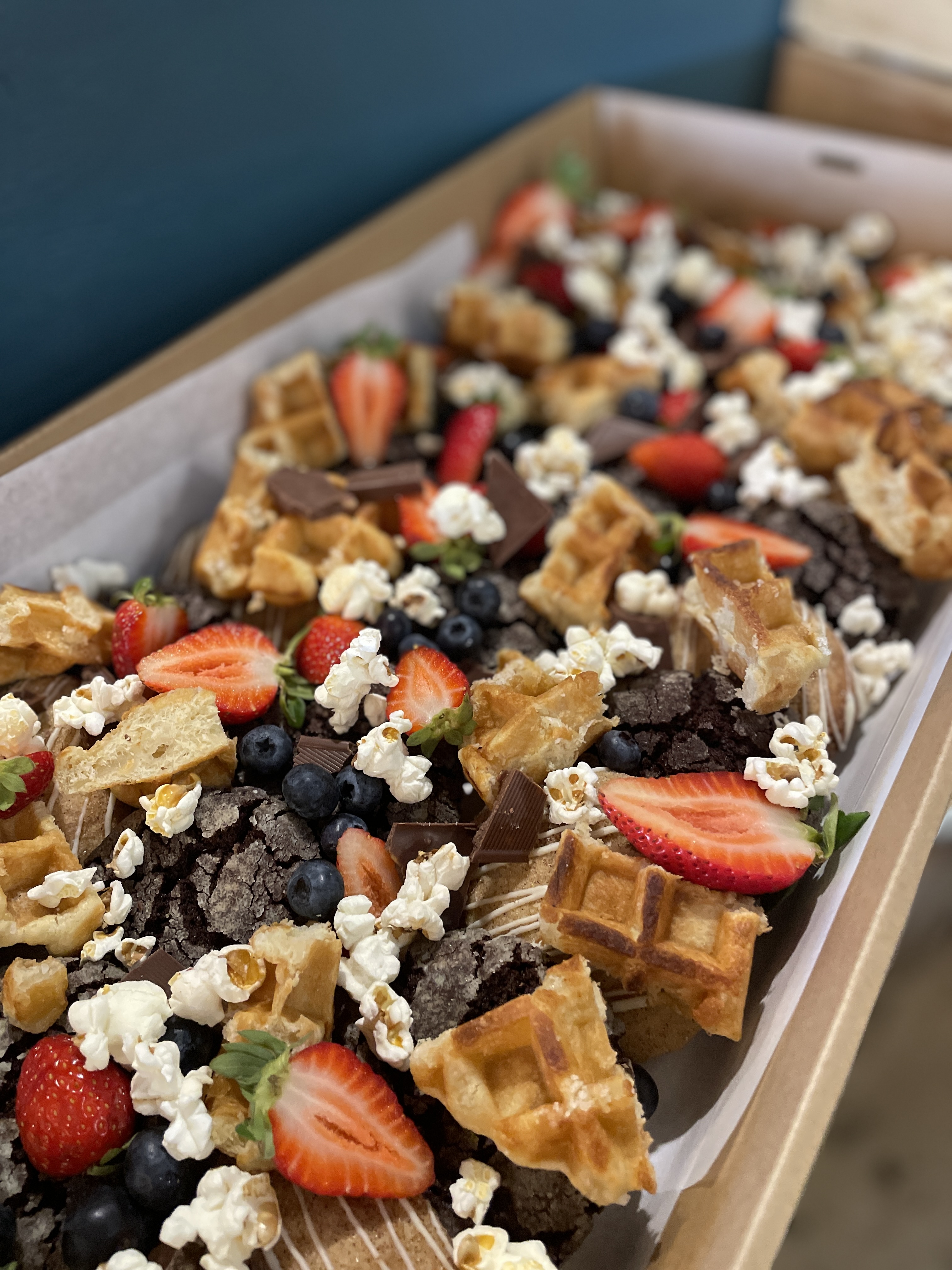 Sweet Grazing Box (8-10ppl)