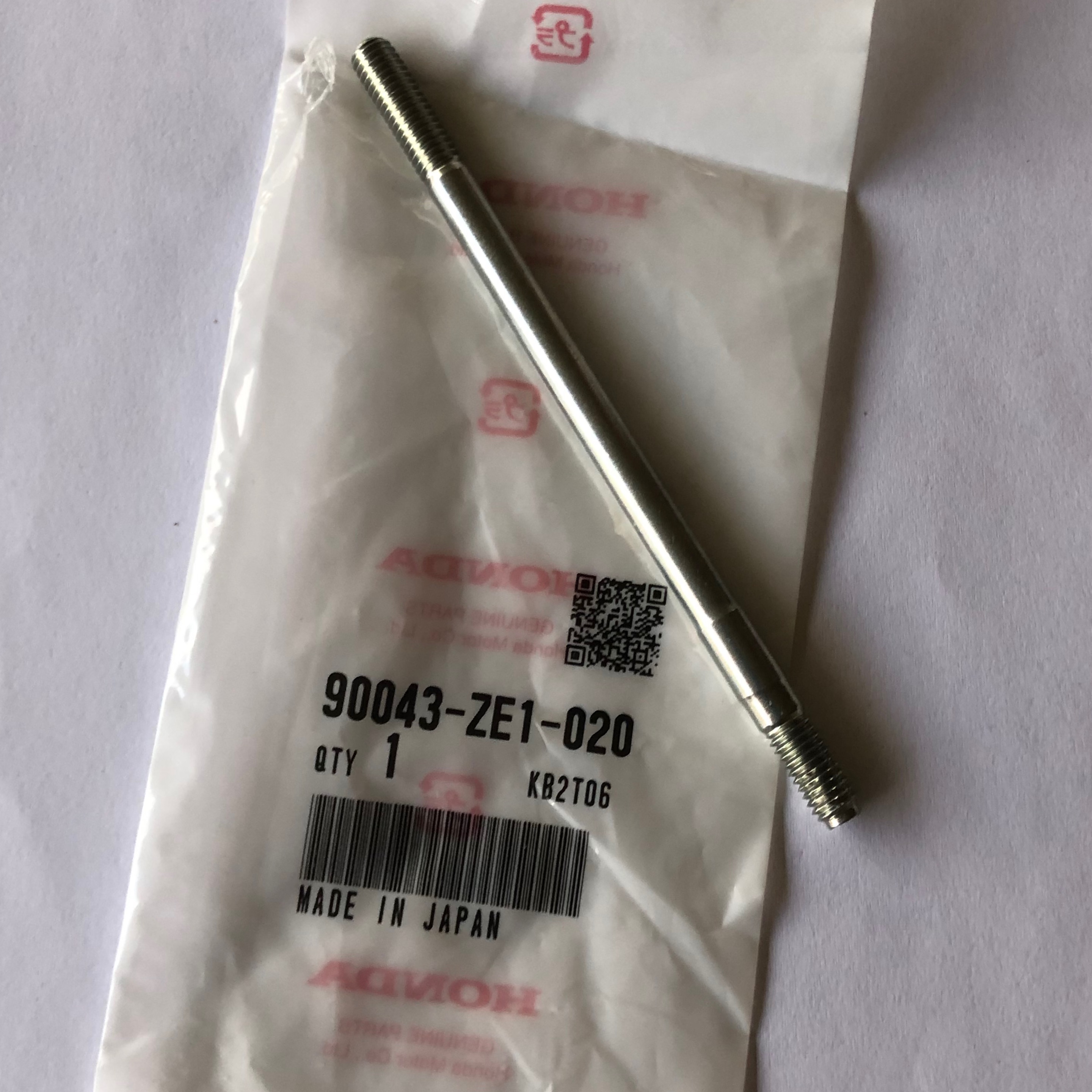 Air Cleaner Bolt Stud (Honda GX200)