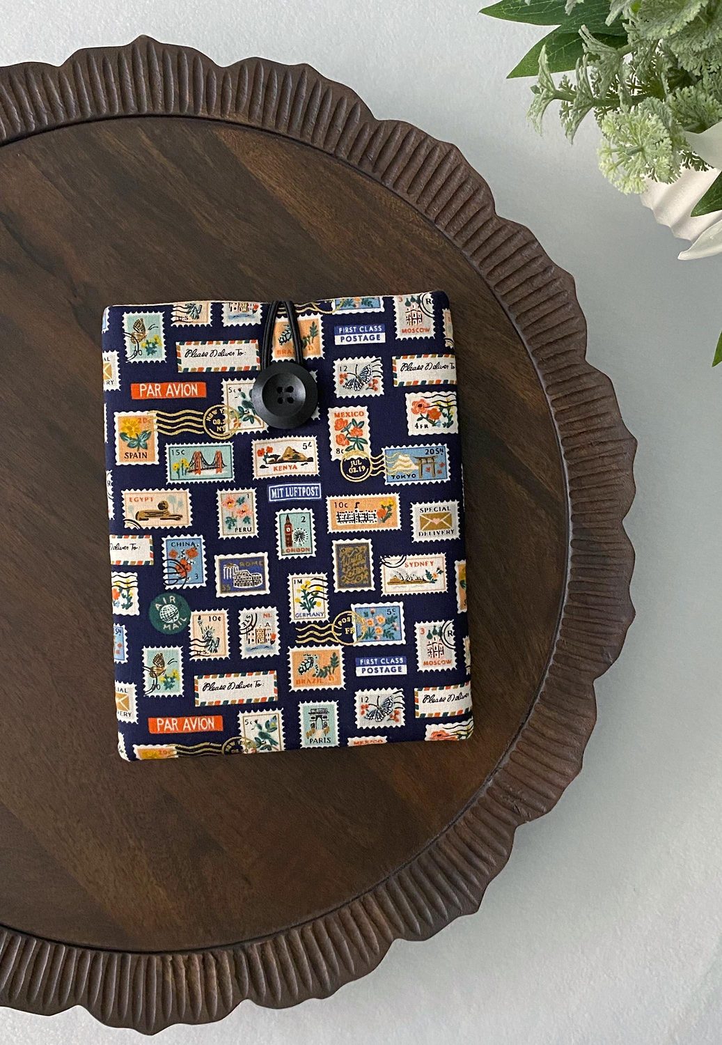 Kindle Paperwhite Cover – Postage Stamps – handmade kindle paperwhite cover