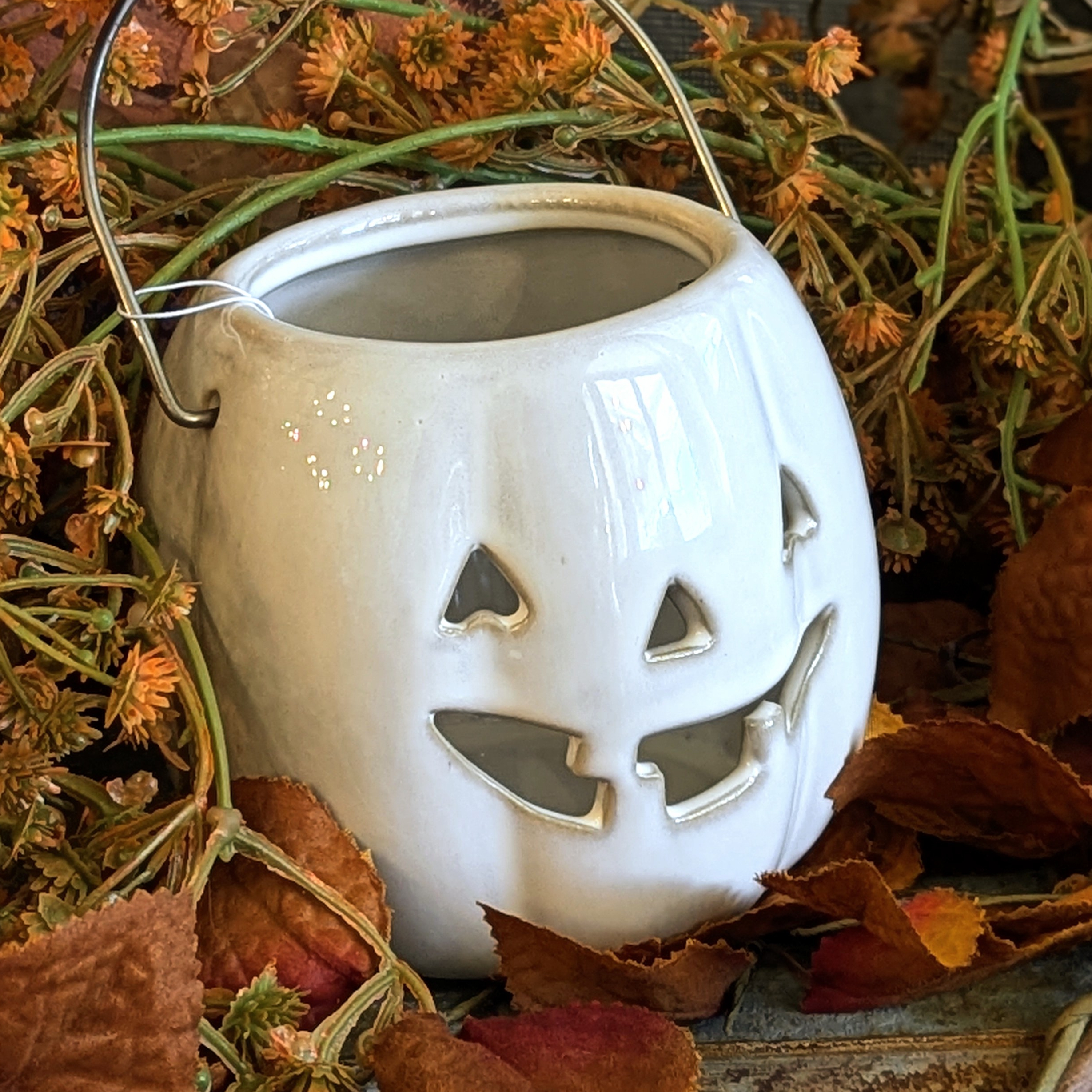 Pumpkin jack o lantern tea light holder