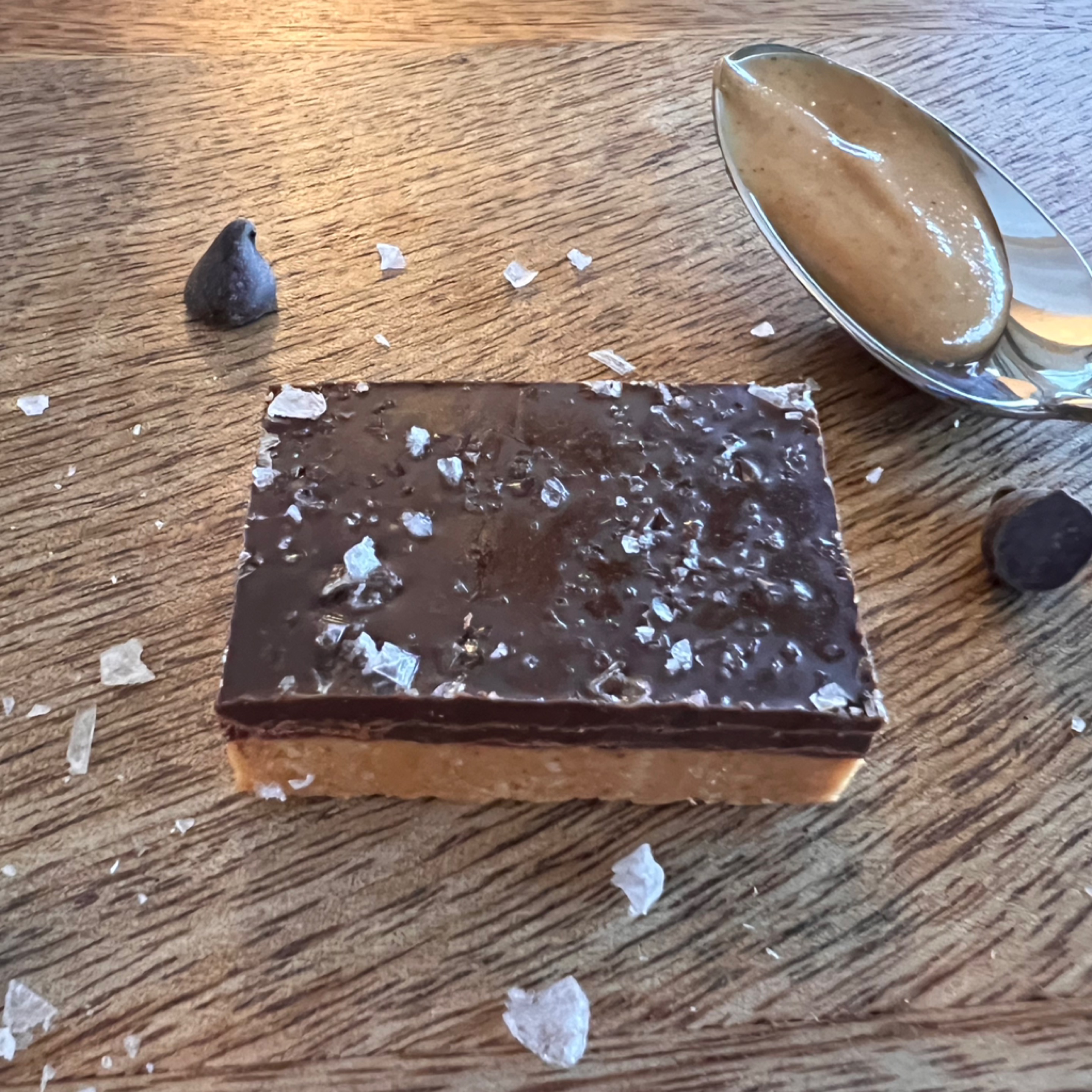 Peanut butter Square (P, GF, V)