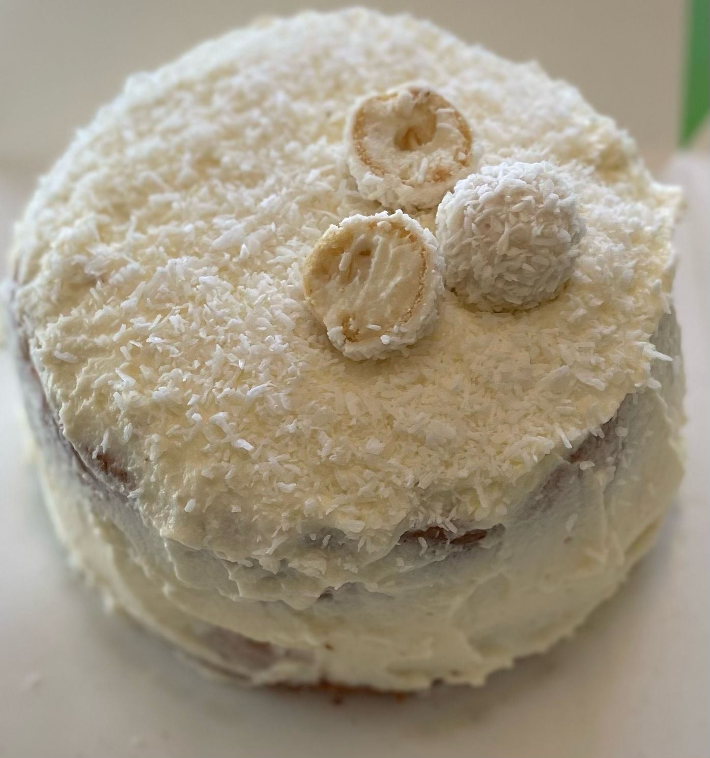 Ferrero Raffaello Cake (6"Serves 4-5)