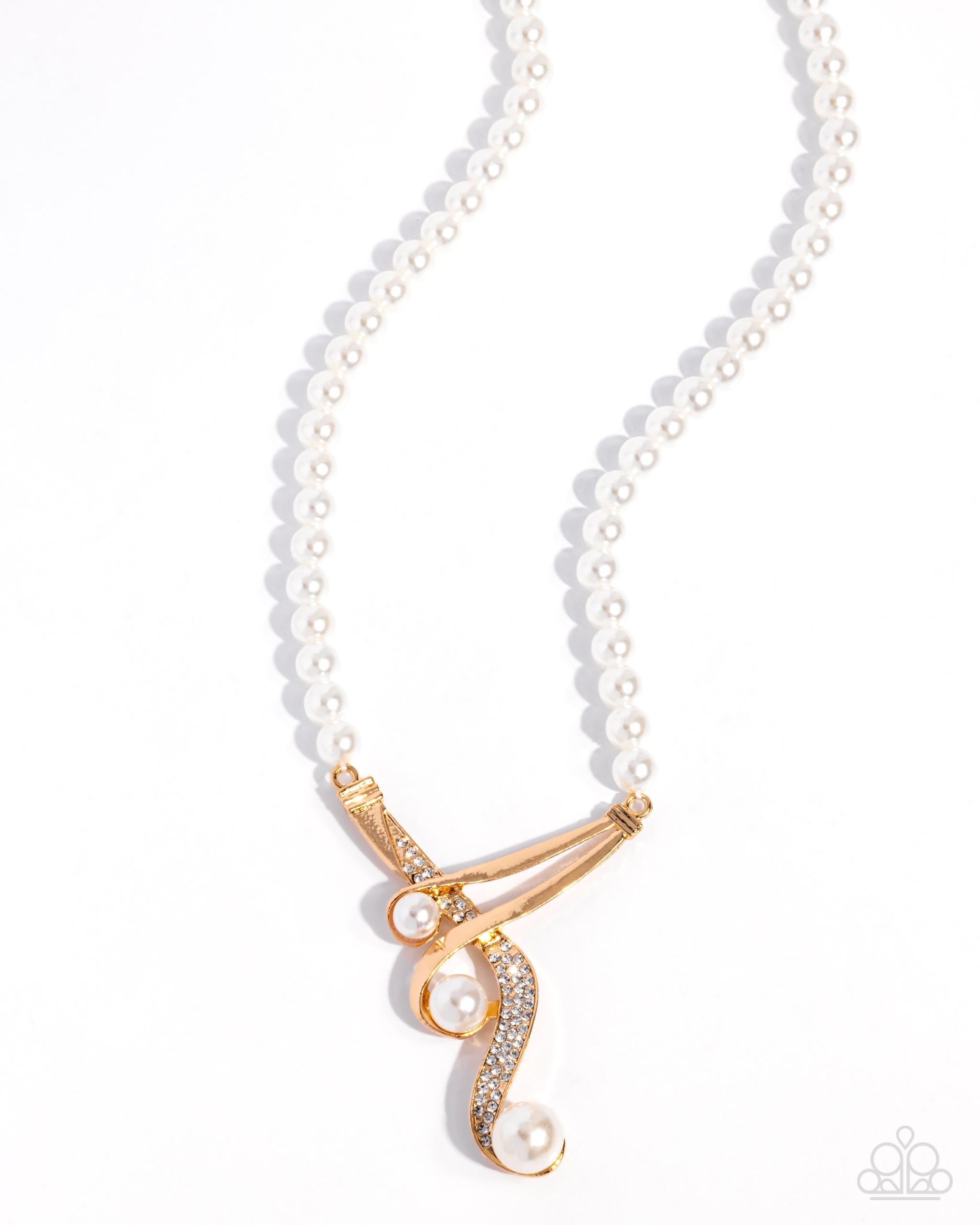 Elegant Entourage - Gold