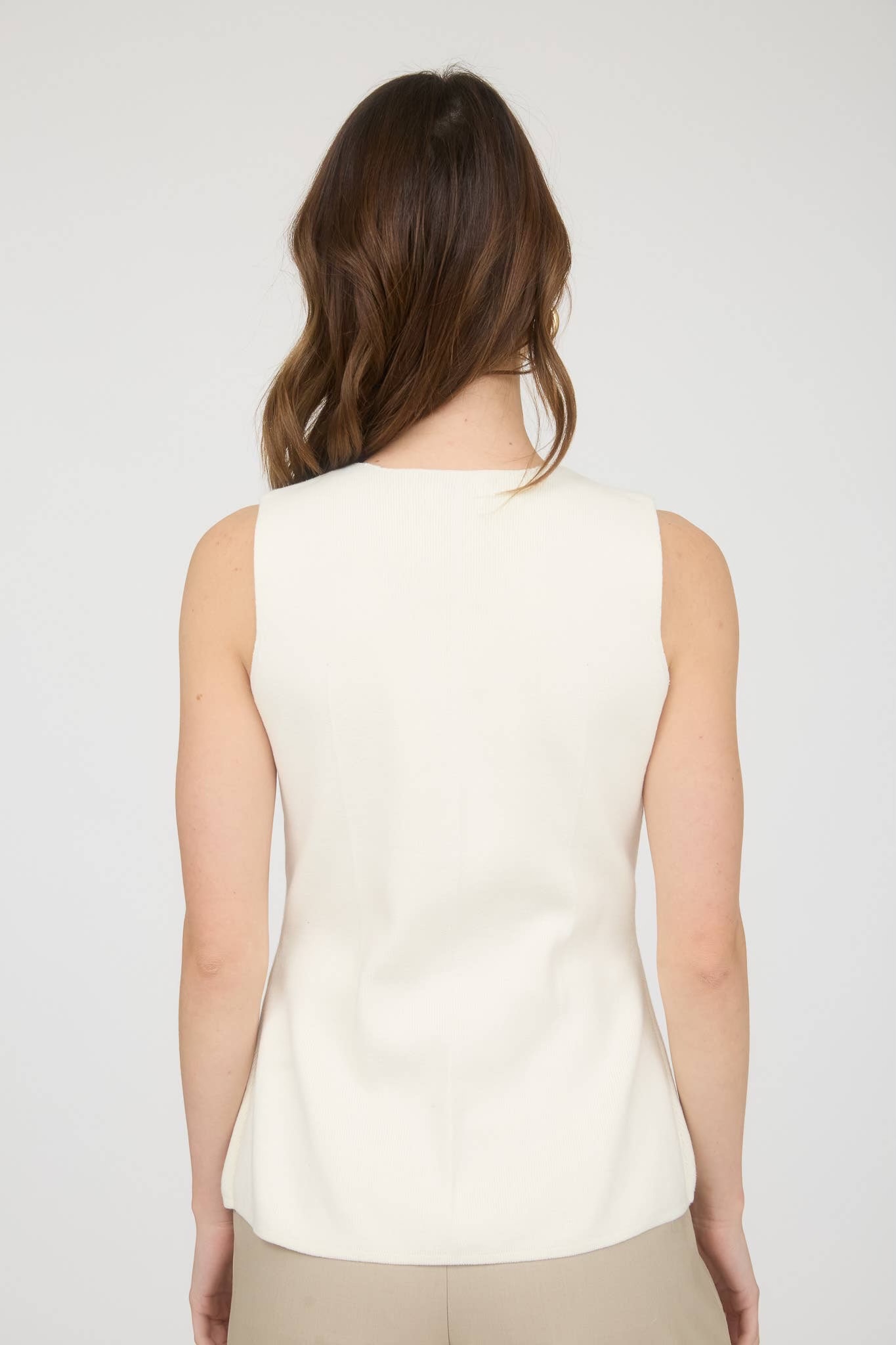 Round Neck Button Down Sleeveless Knit Vest