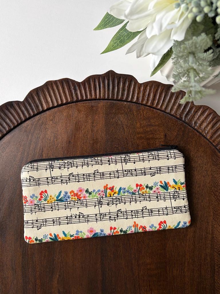 Pencil Pouch – Music Notes, photo 3 of 6