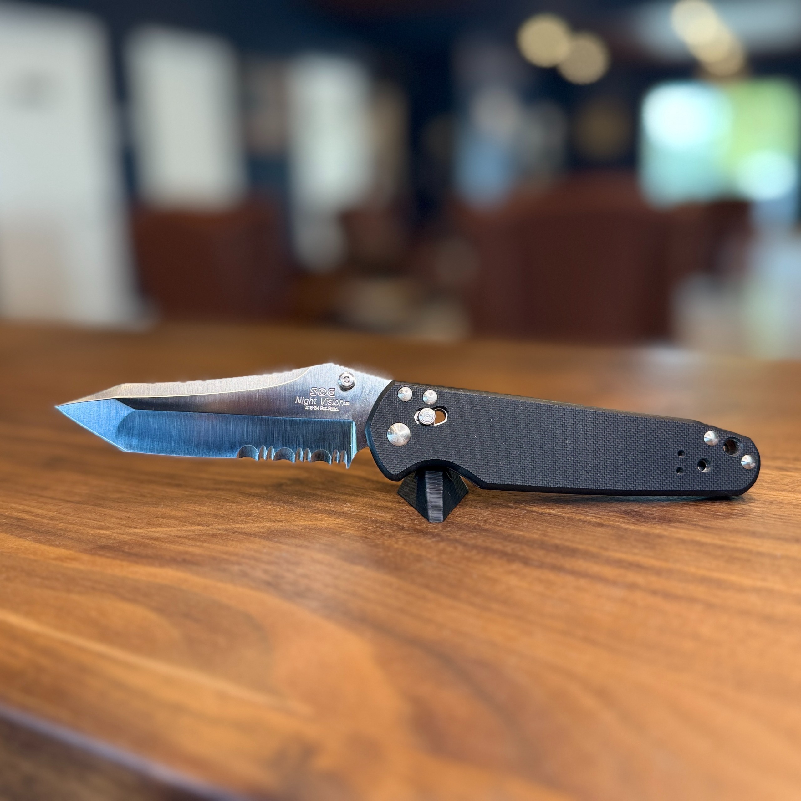 SOG NV70 Night Vision Consignment