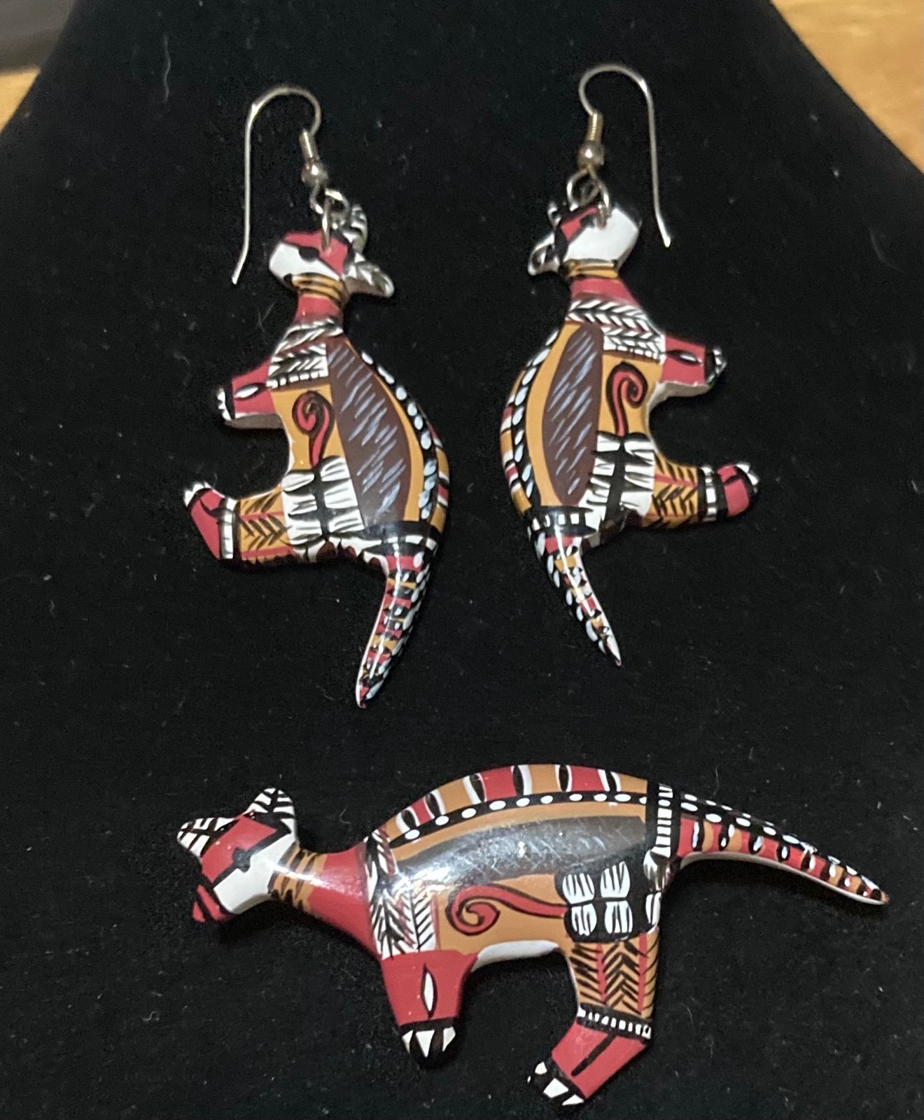 Wooden Australian Aboriginal Handpainted Earrings and Brooch Set